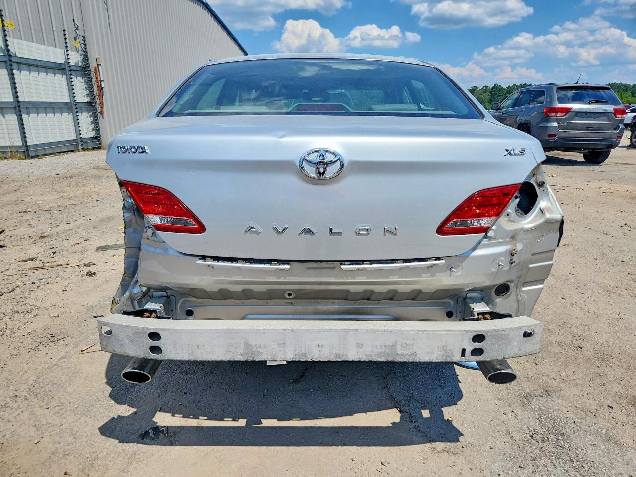2005 Toyota Avalon Xls Silver vin: 4T1BK36B65U035053