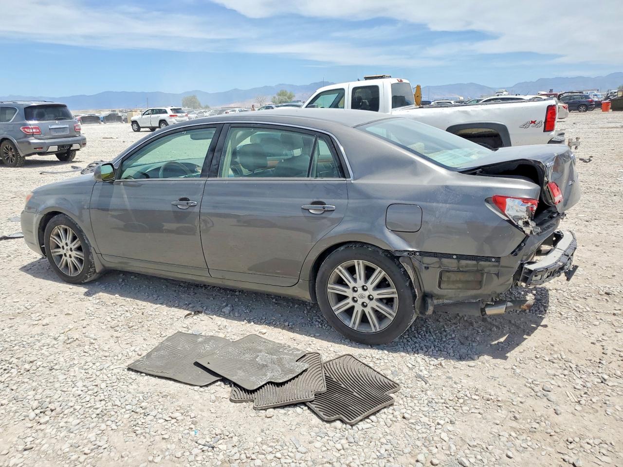2006 Toyota Avalon Limited Charcoal vin: 4T1BK36B66U111808