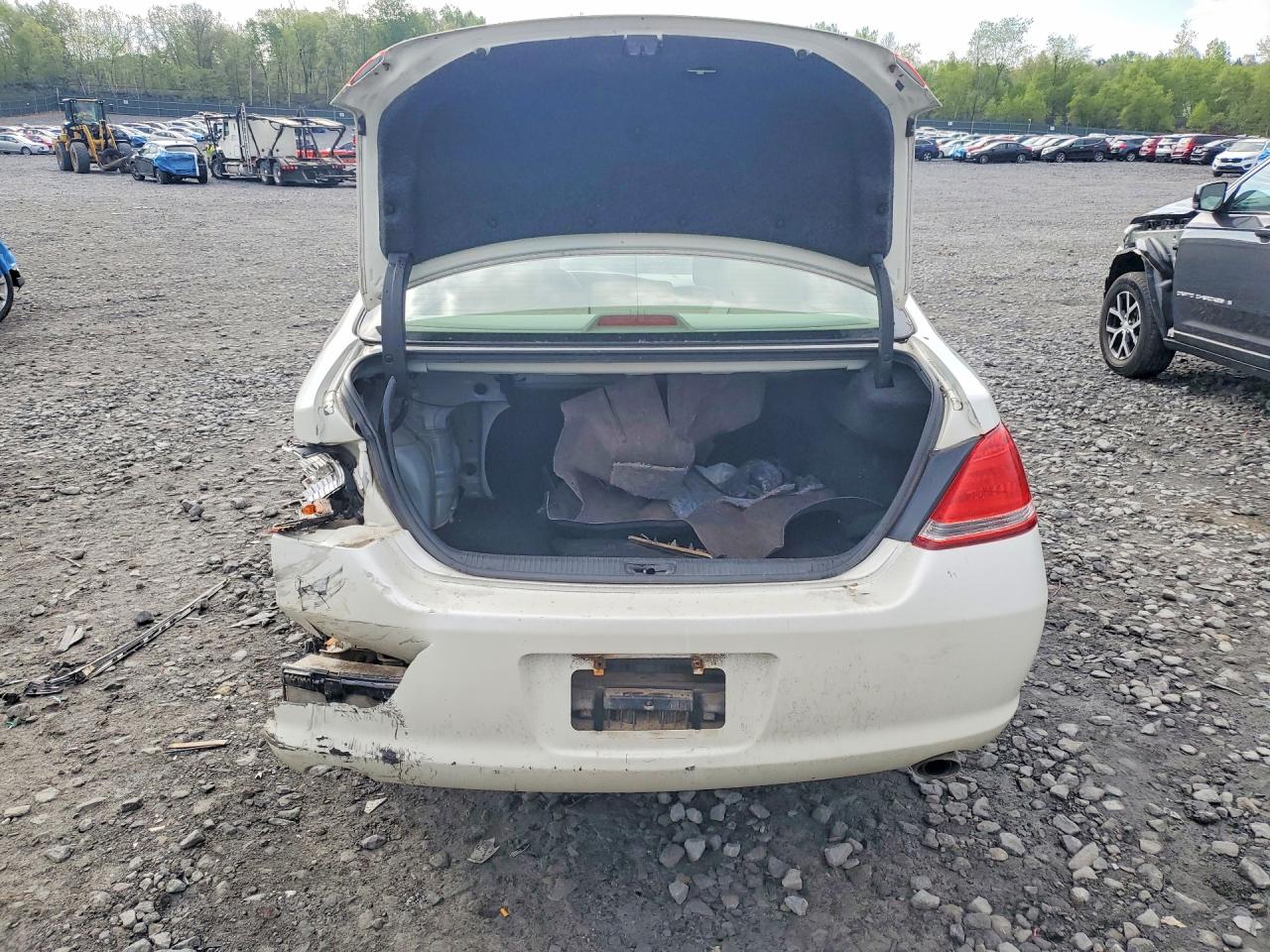 2006 Toyota Avalon Xls White vin: 4T1BK36B66U158465