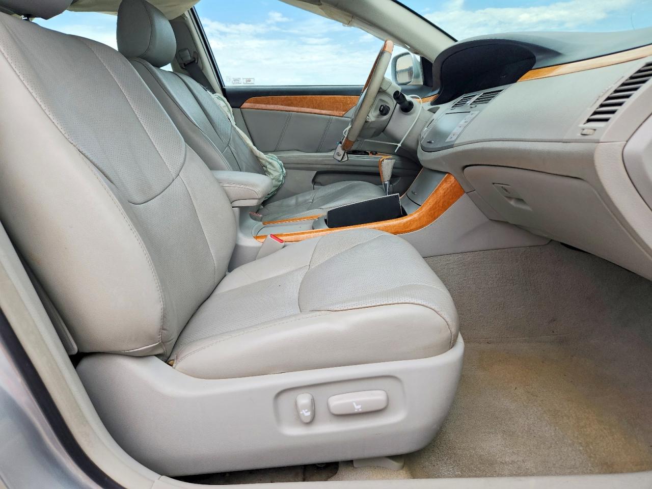 2007 Toyota Avalon Limited Silver vin: 4T1BK36B67U246837