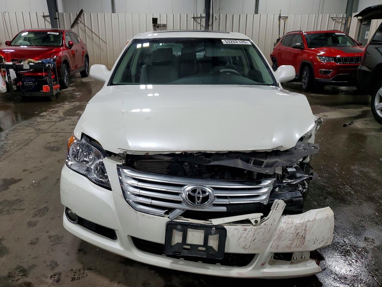 2008 Toyota Avalon Limited White vin: 4T1BK36B68U280360