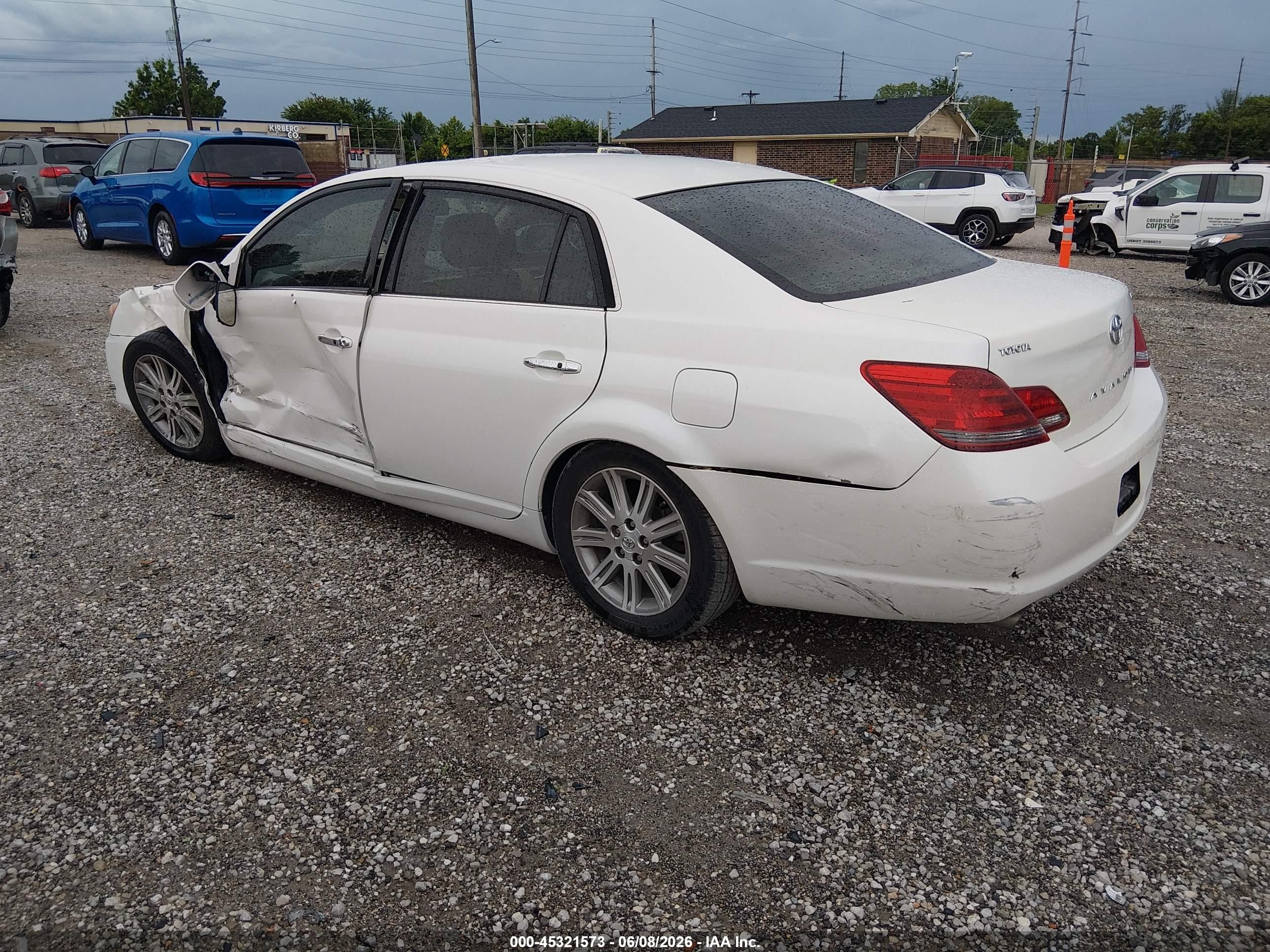 2008 Toyota Avalon Limited White vin: 4T1BK36B68U292296
