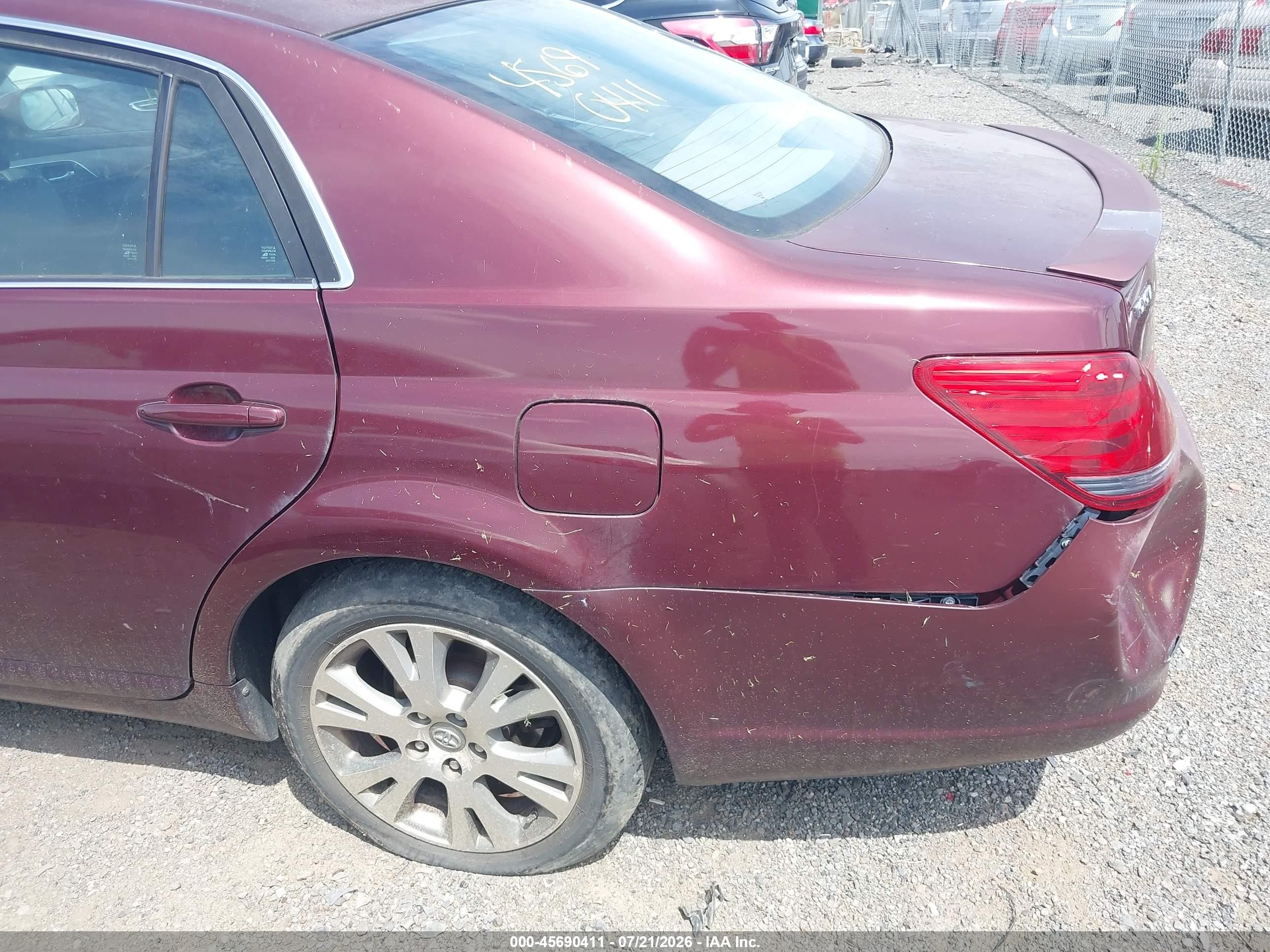 2008 Toyota Avalon Touring Темно-бордовый vin: 4T1BK36B68U306343