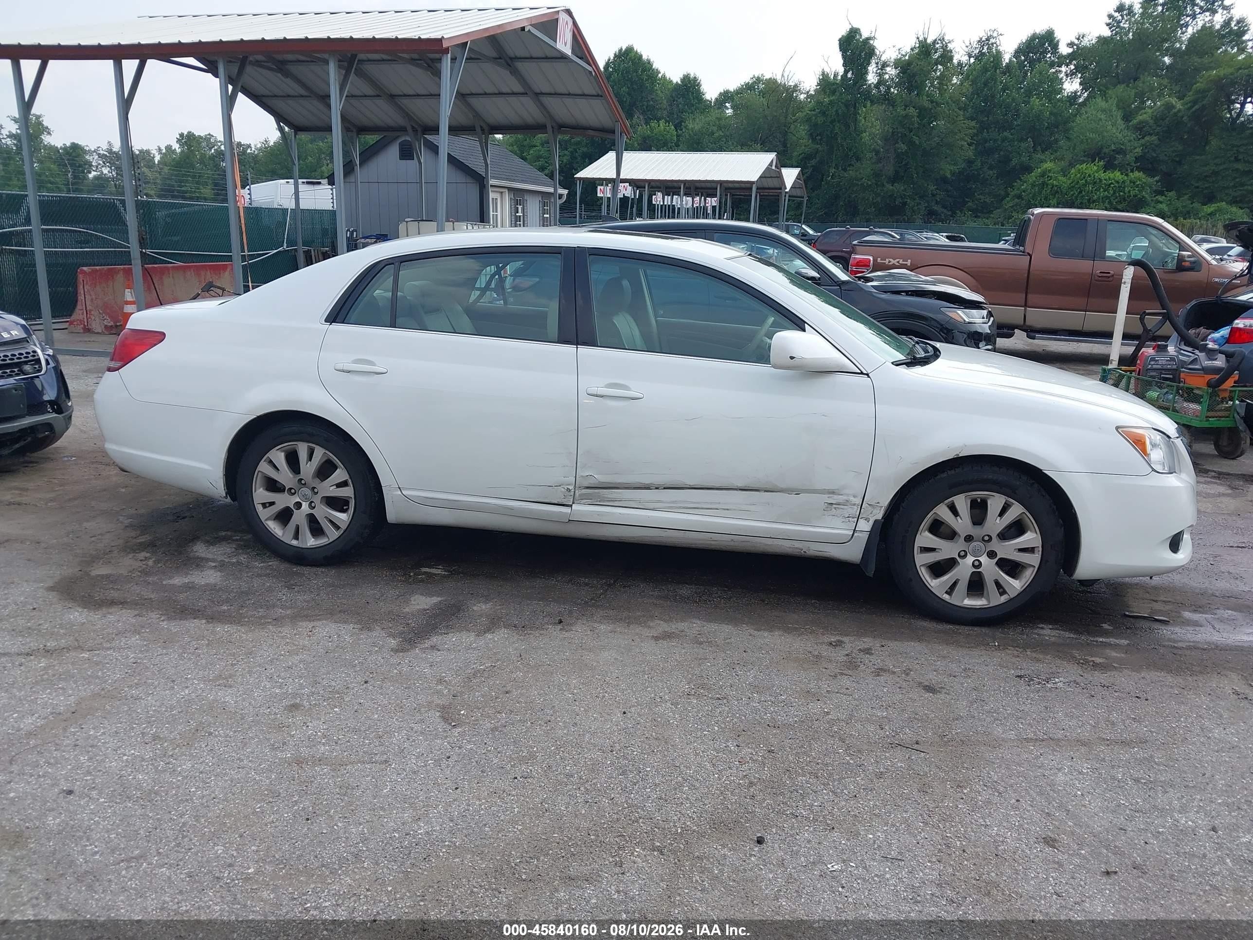 2008 Toyota Avalon Xls Белый vin: 4T1BK36B68U319111