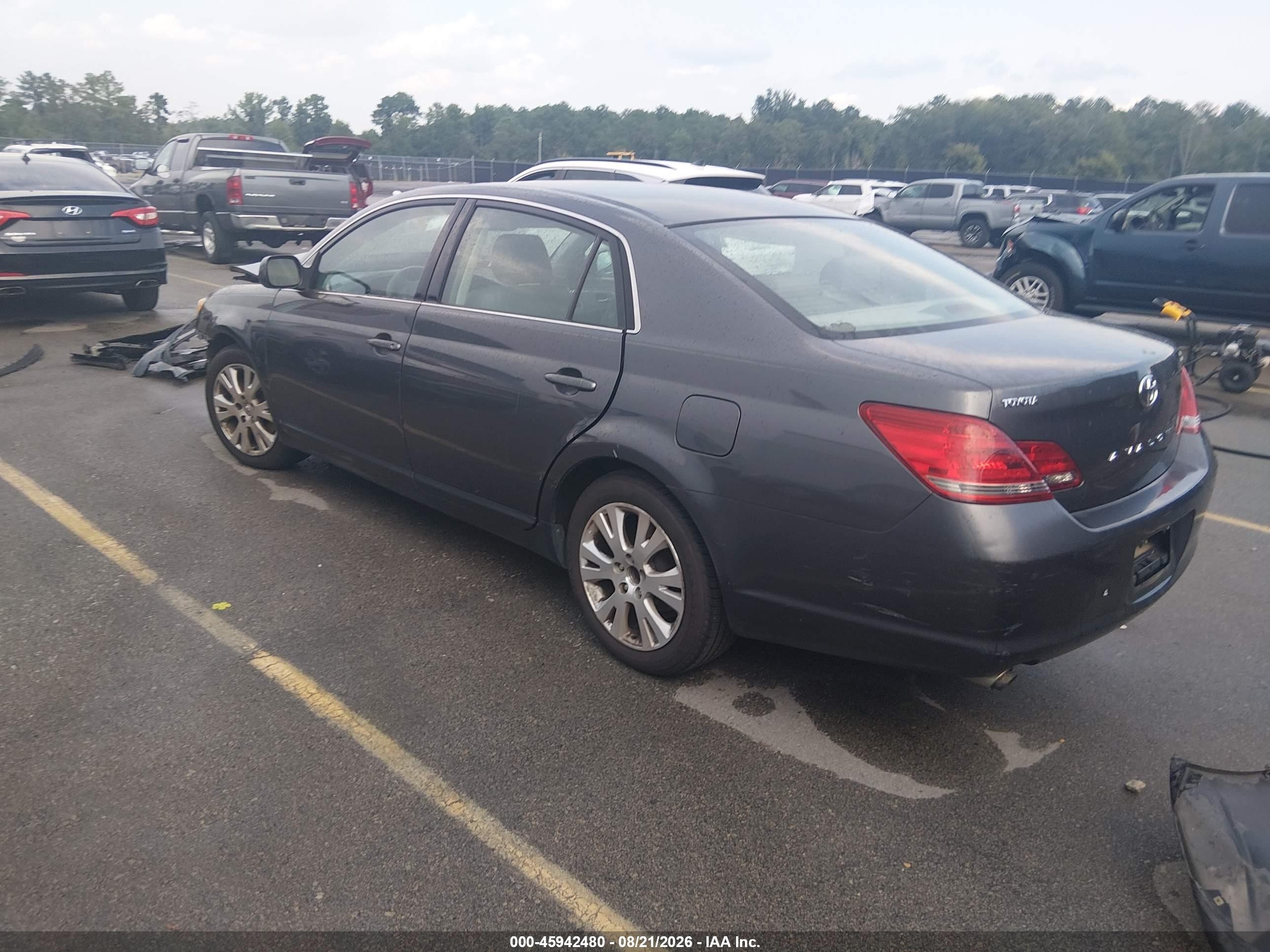 2008 Toyota Avalon Xls Черный vin: 4T1BK36B68U322610
