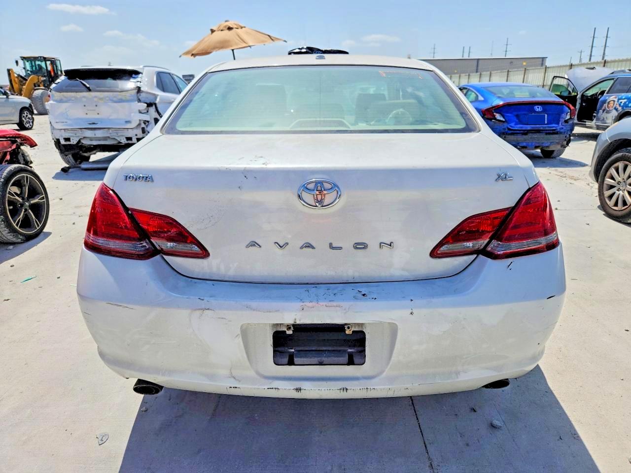 2009 Toyota Avalon Xl White vin: 4T1BK36B69U325153