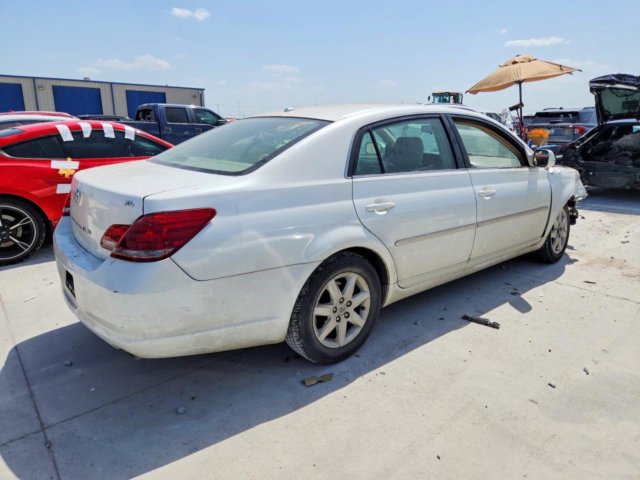 2009 Toyota Avalon Xl White vin: 4T1BK36B69U325153