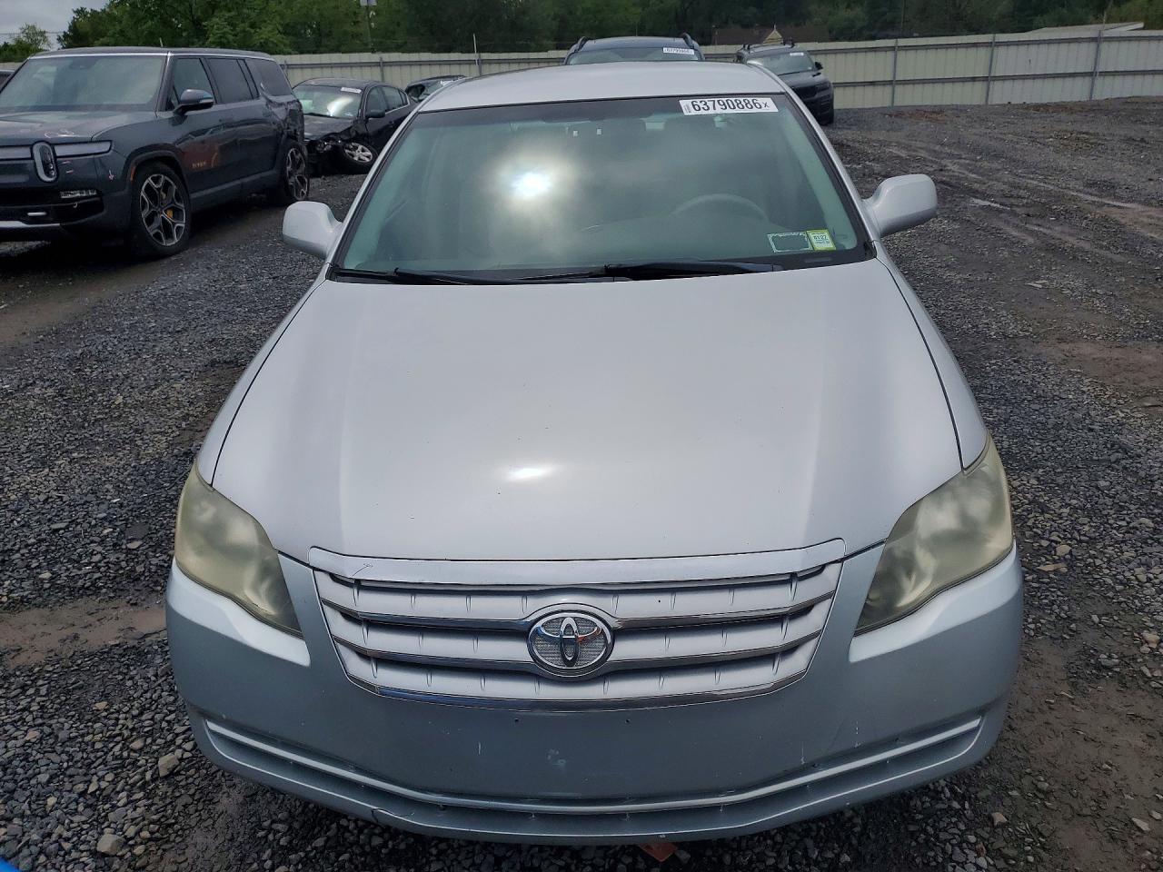 2005 Toyota Avalon Xl Silver vin: 4T1BK36B75U033568