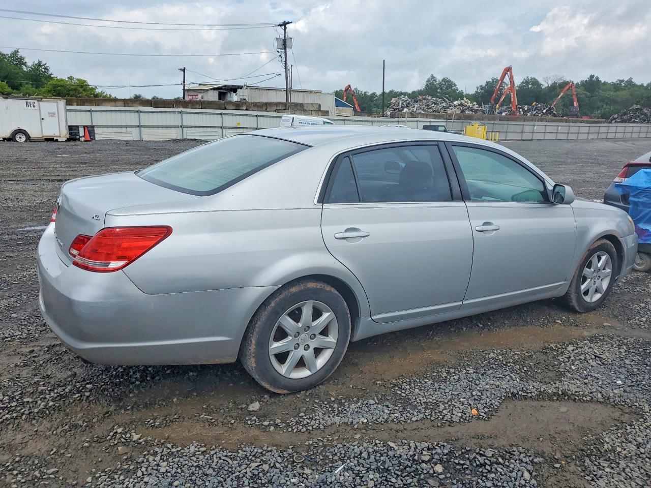 2005 Toyota Avalon Xl Silver vin: 4T1BK36B75U033568