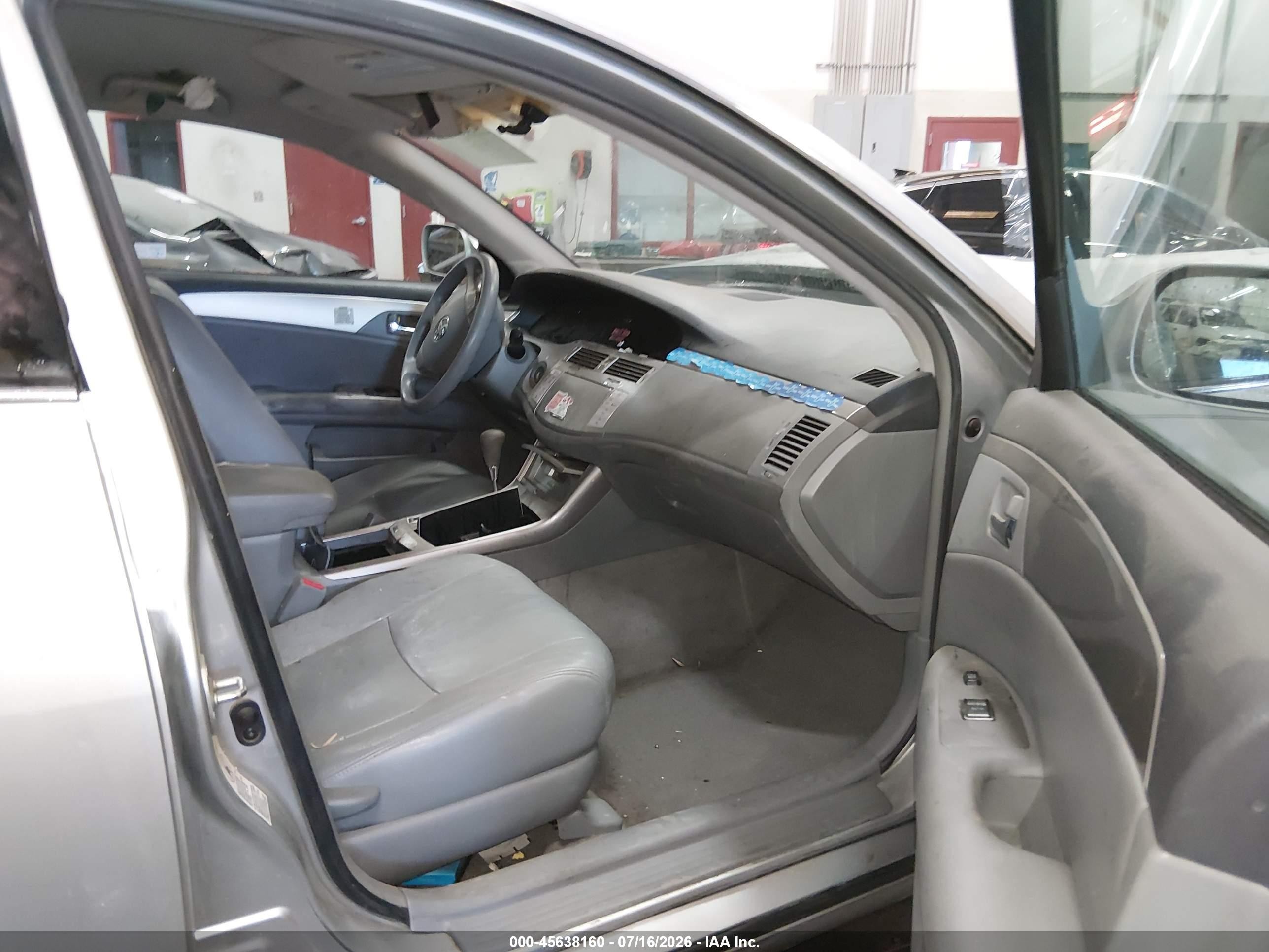 2005 Toyota Avalon Xl Gray vin: 4T1BK36B75U050161