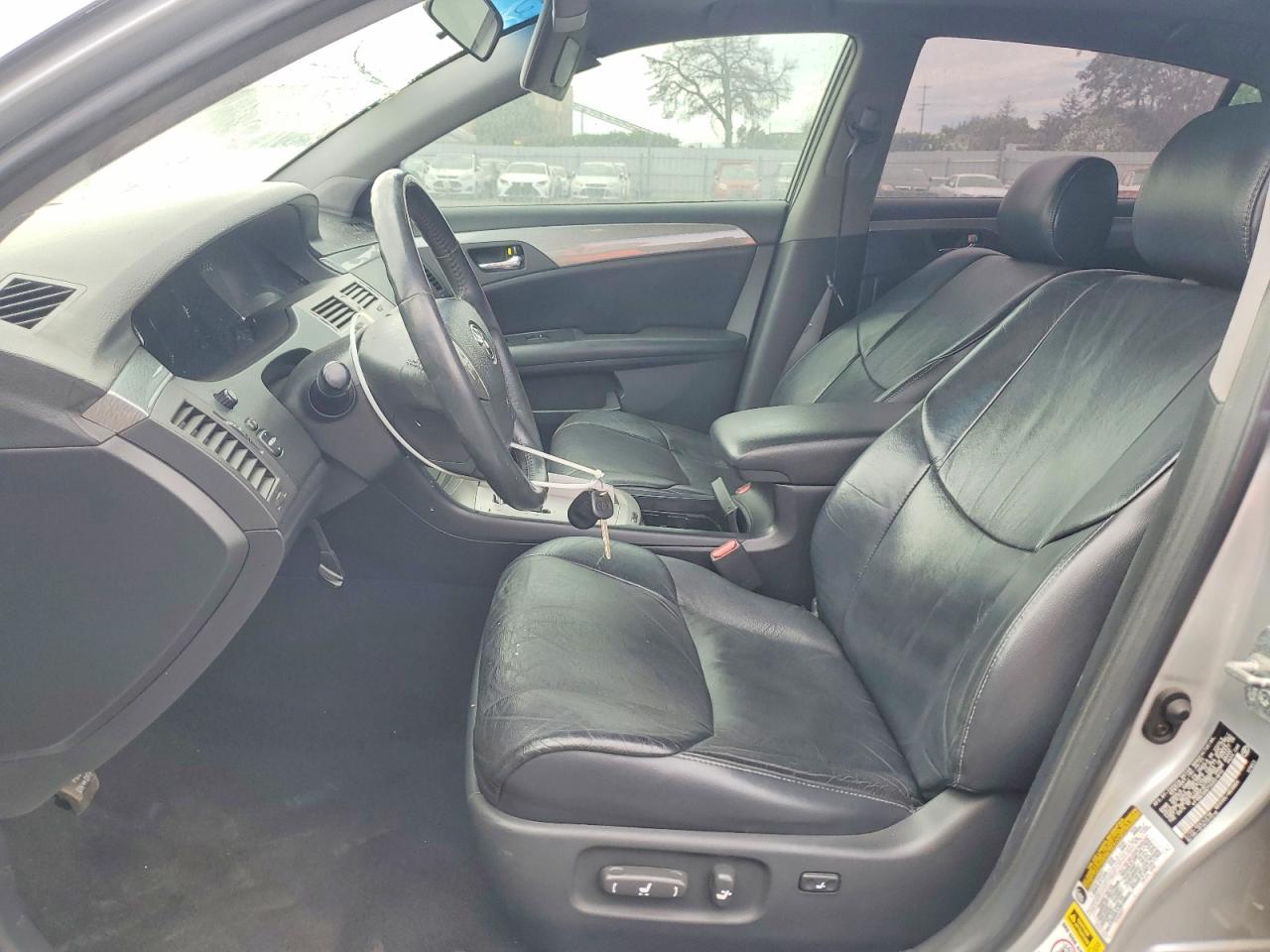 2005 Toyota Avalon Touring Silver vin: 4T1BK36B75U051813
