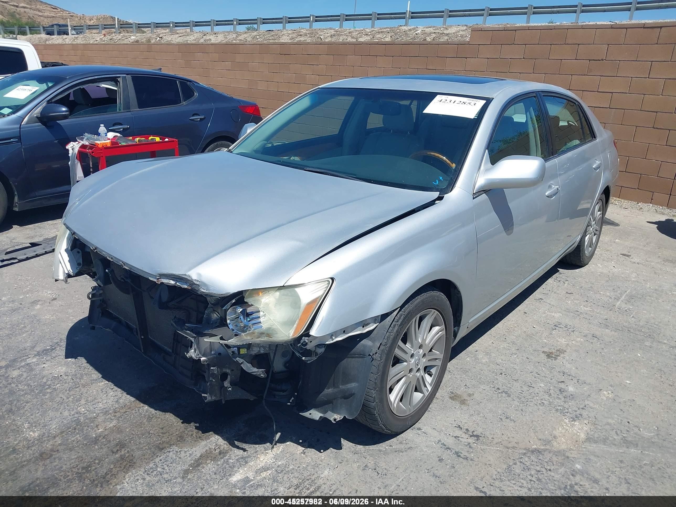 2006 Toyota Avalon Limited Silver vin: 4T1BK36B76U076955