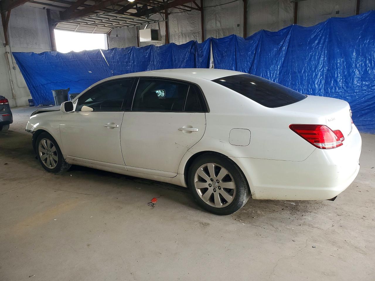 2006 Toyota Avalon Xls White vin: 4T1BK36B76U159866