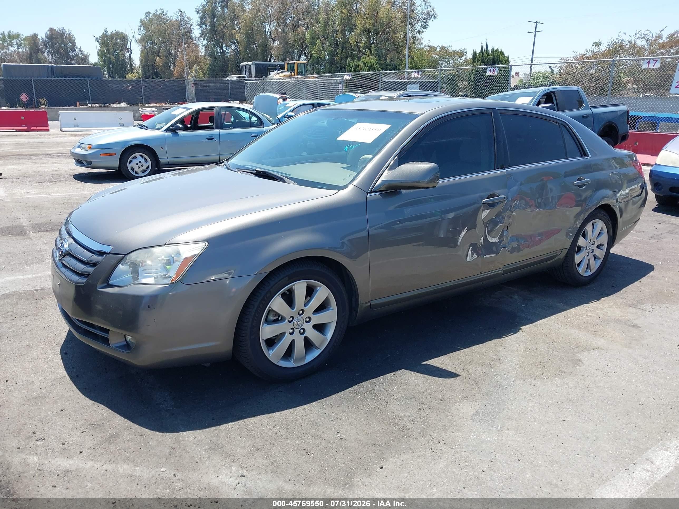 2007 Toyota Avalon Xls Gray vin: 4T1BK36B77U207772