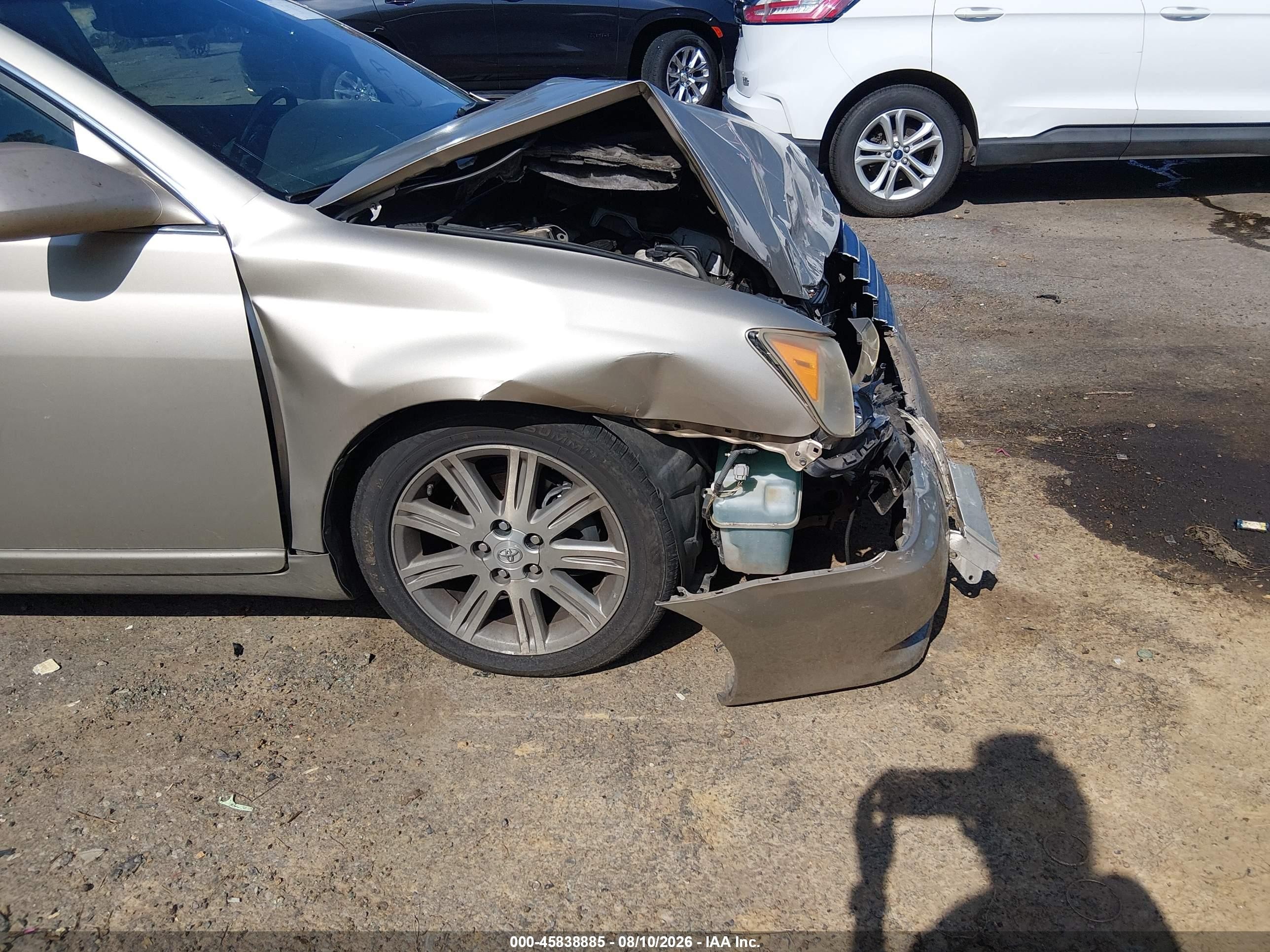 2009 Toyota Avalon Limited Gold vin: 4T1BK36B79U333858