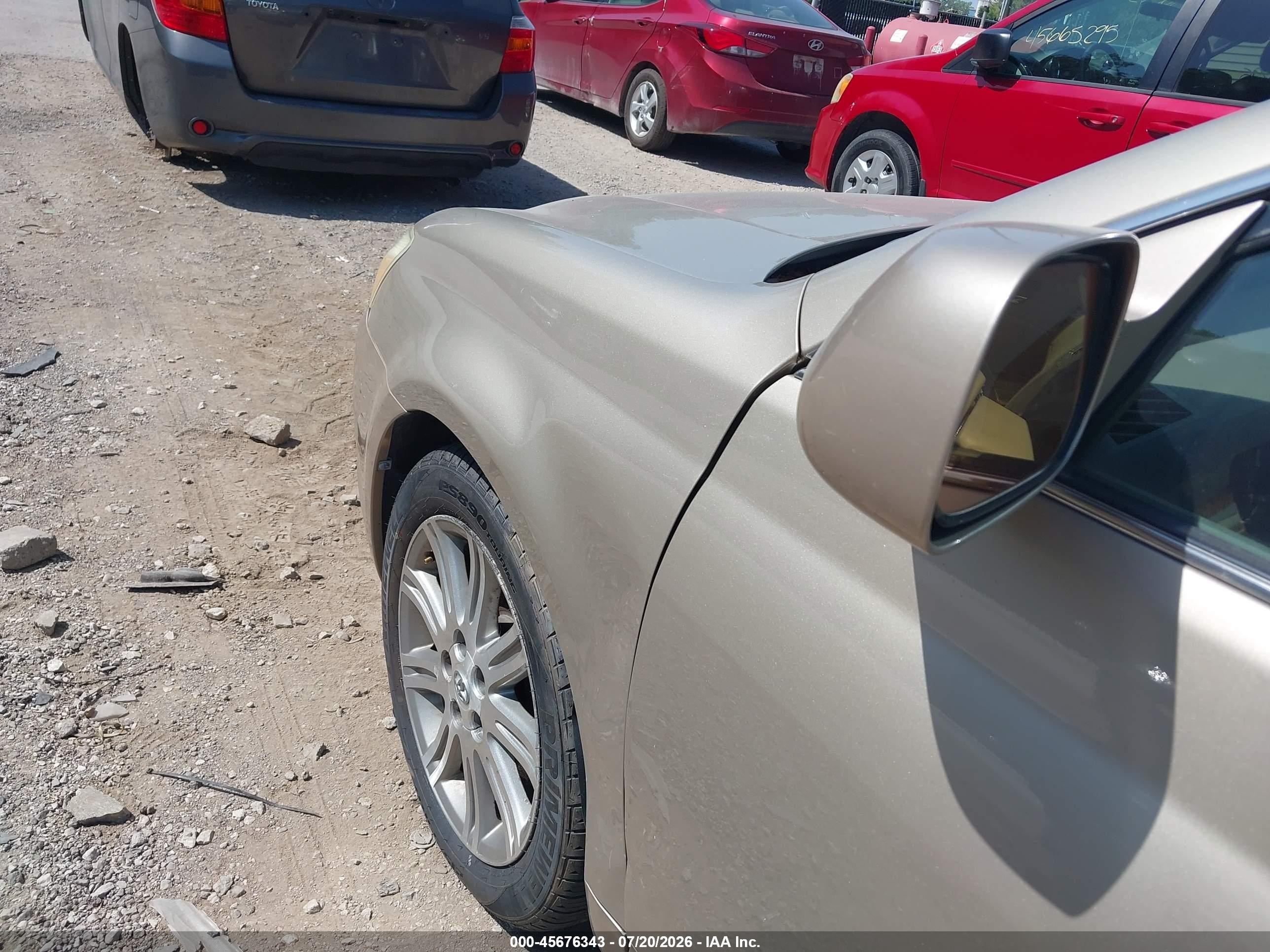 2005 Toyota Avalon Limited Золотой vin: 4T1BK36B85U016987