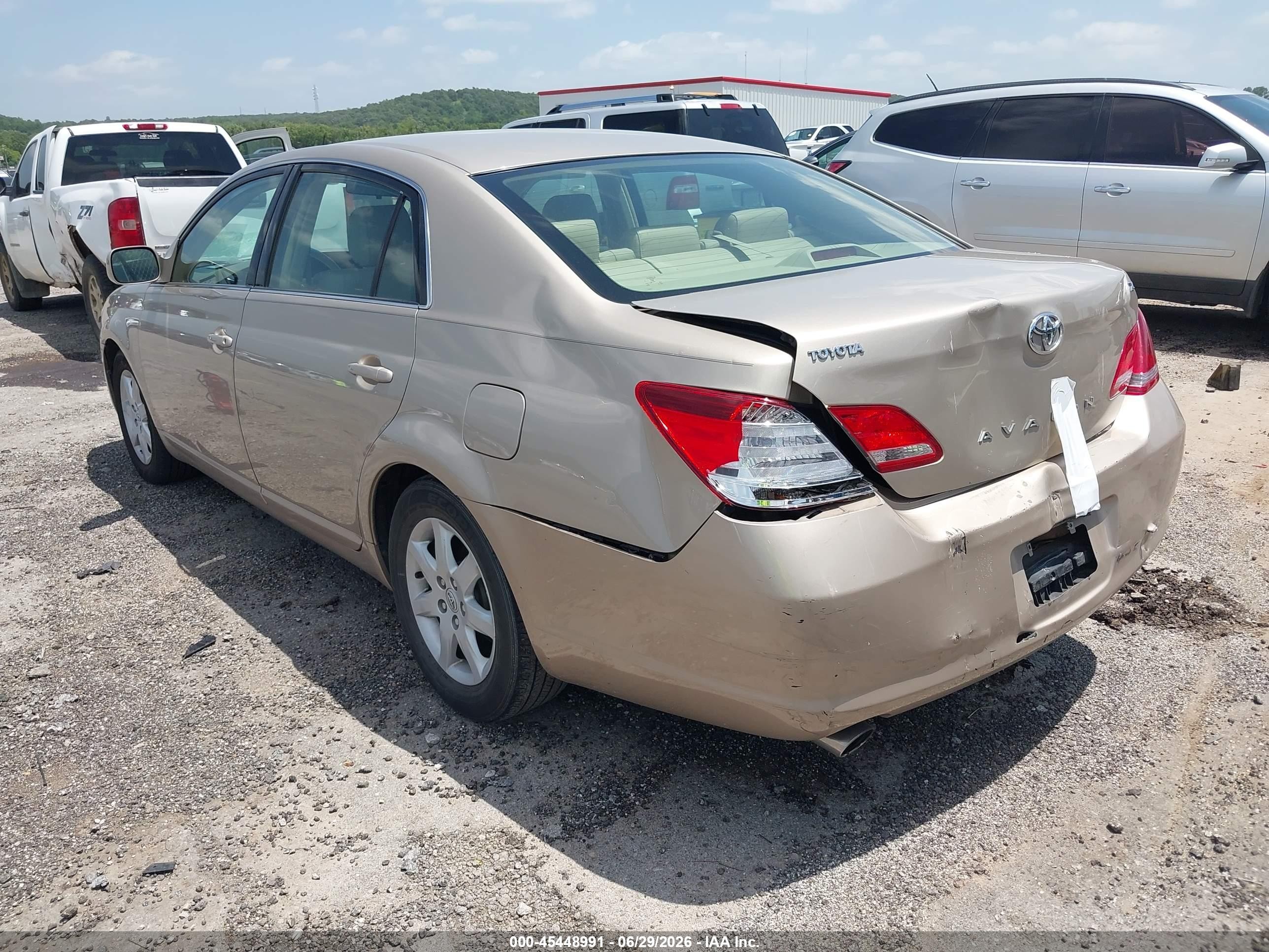 2005 Toyota Avalon Xl Gold vin: 4T1BK36B85U017234