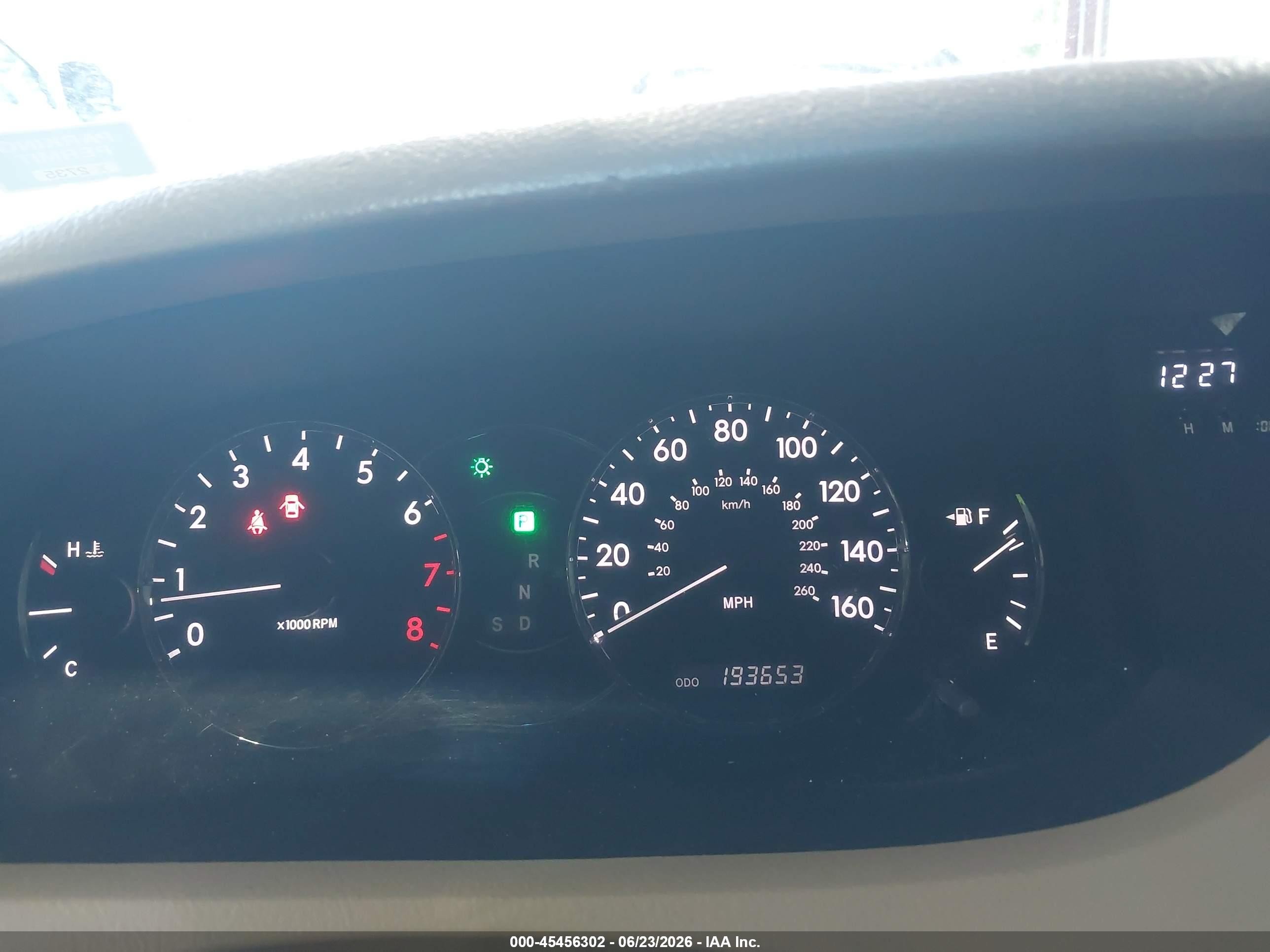 2005 Toyota Avalon Xls Белый vin: 4T1BK36B85U024331
