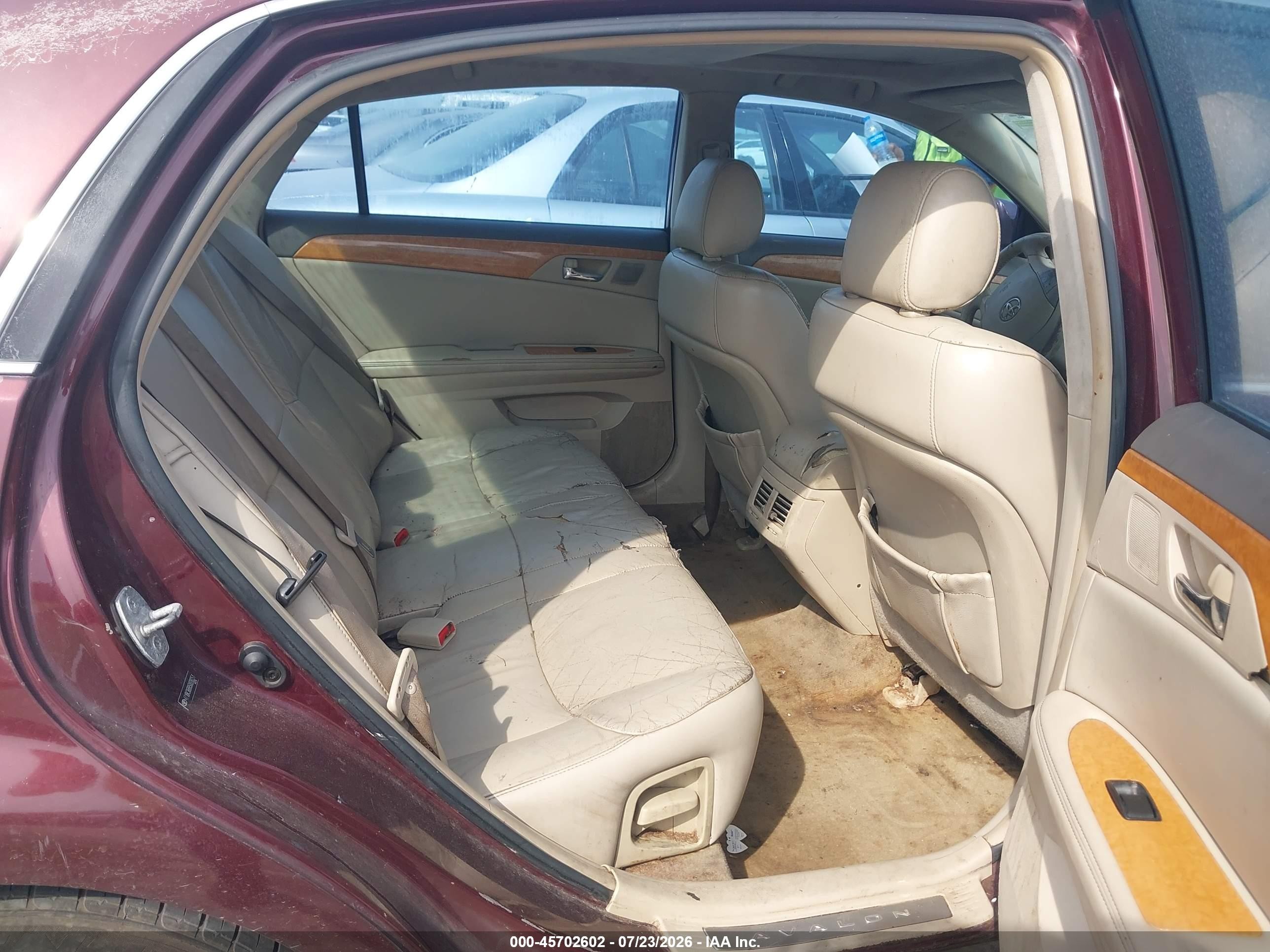 2005 Toyota Avalon Xls Burgundy vin: 4T1BK36B85U028251