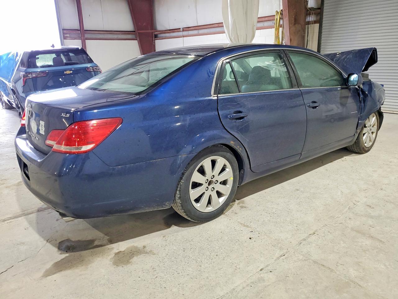 2005 Toyota Avalon Xls Blue vin: 4T1BK36B85U032557