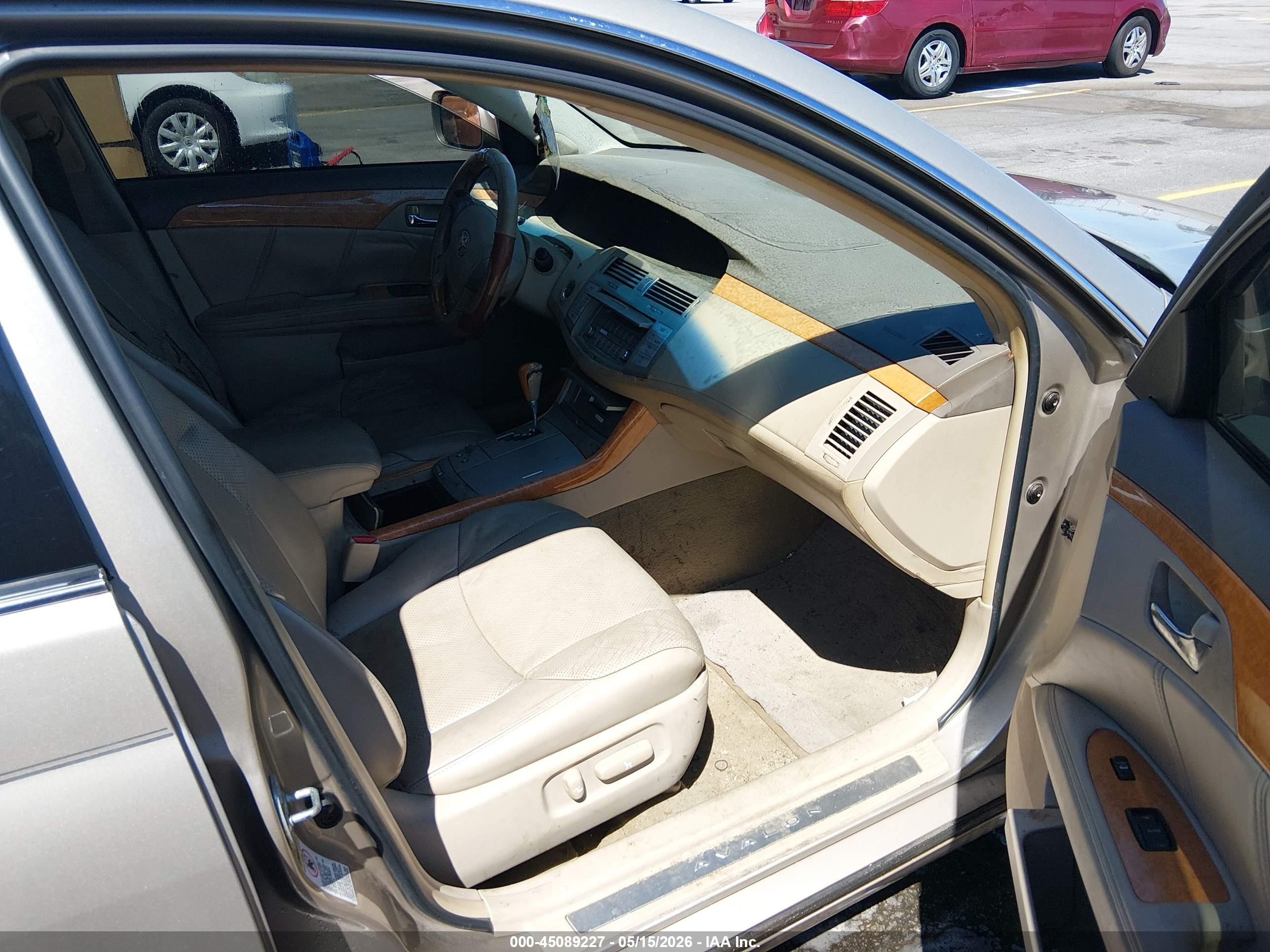 2005 Toyota Avalon Limited Gold vin: 4T1BK36B85U044692
