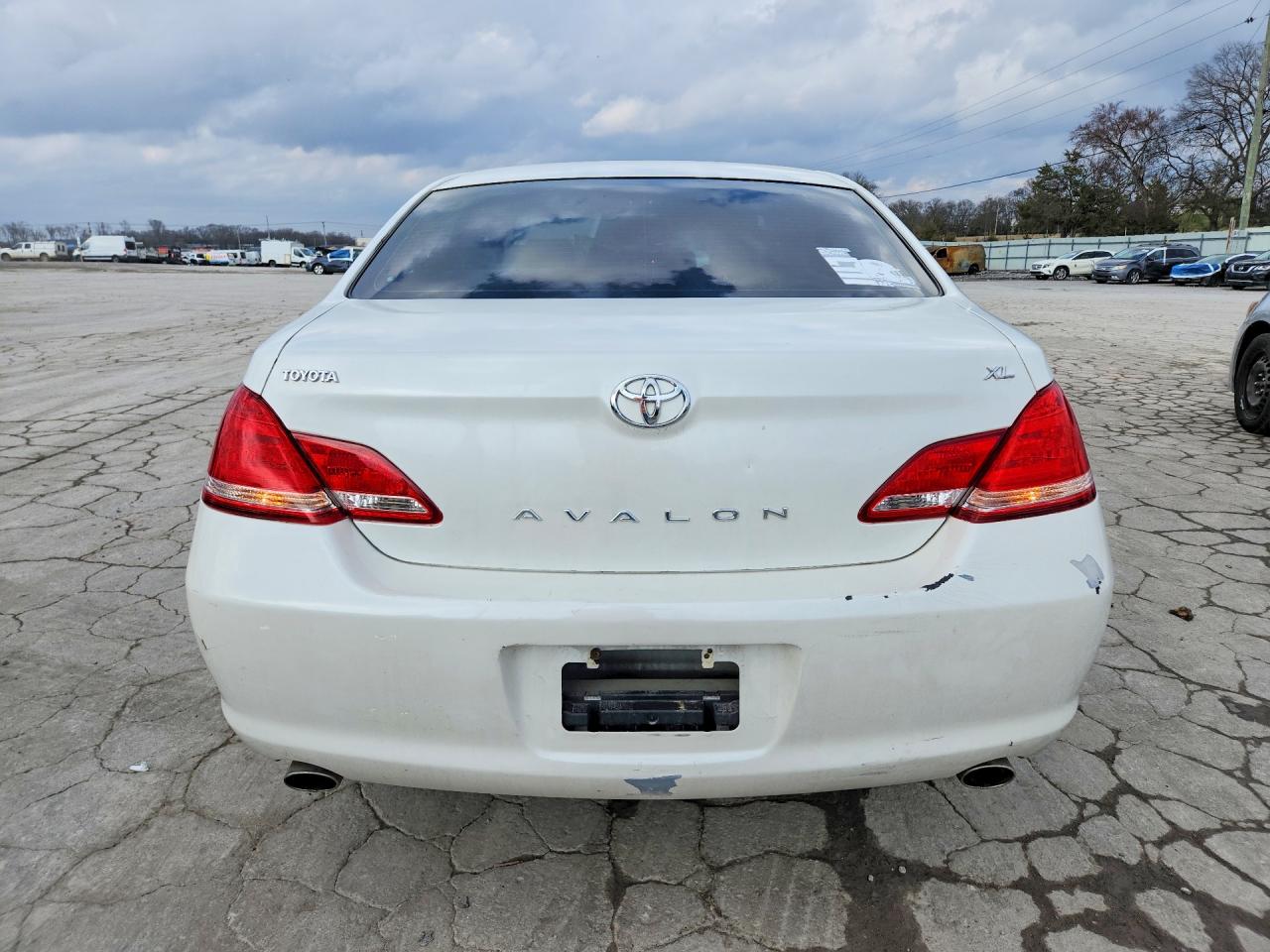 2006 Toyota Avalon Xl White vin: 4T1BK36B86U103581