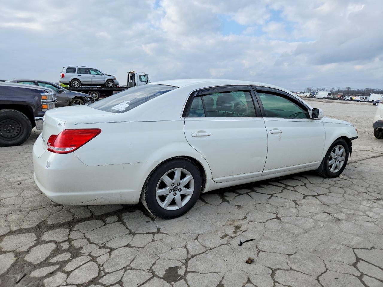 2006 Toyota Avalon Xl White vin: 4T1BK36B86U103581
