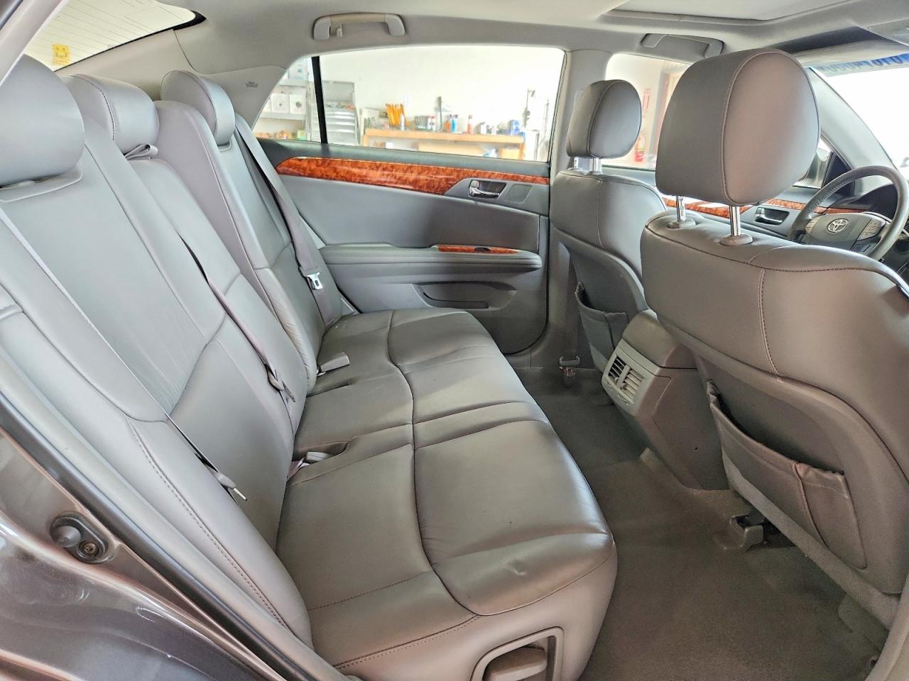 2006 Toyota Avalon Xls Gray vin: 4T1BK36B86U110336
