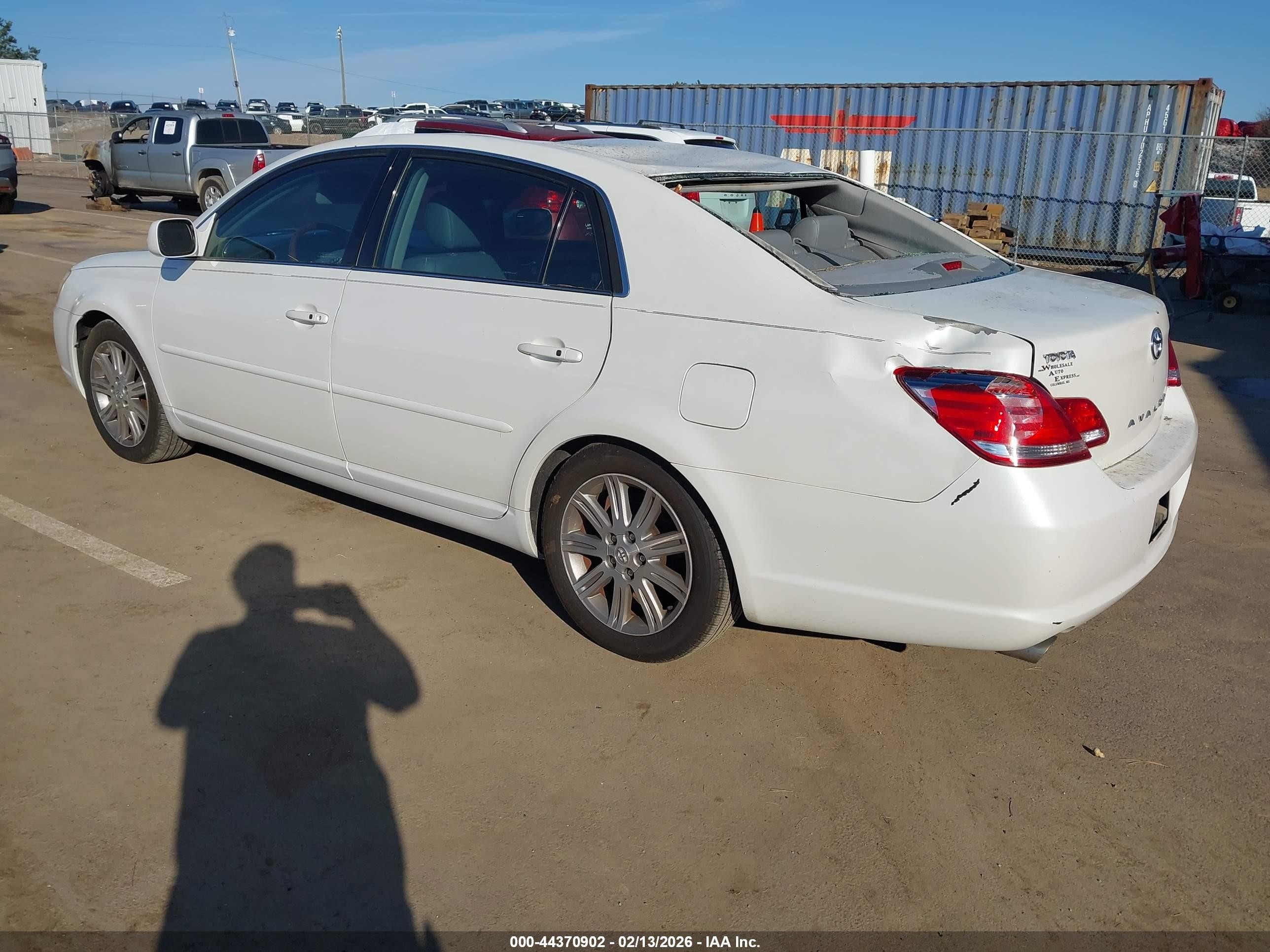 2006 Toyota Avalon Limited Белый vin: 4T1BK36B86U113477