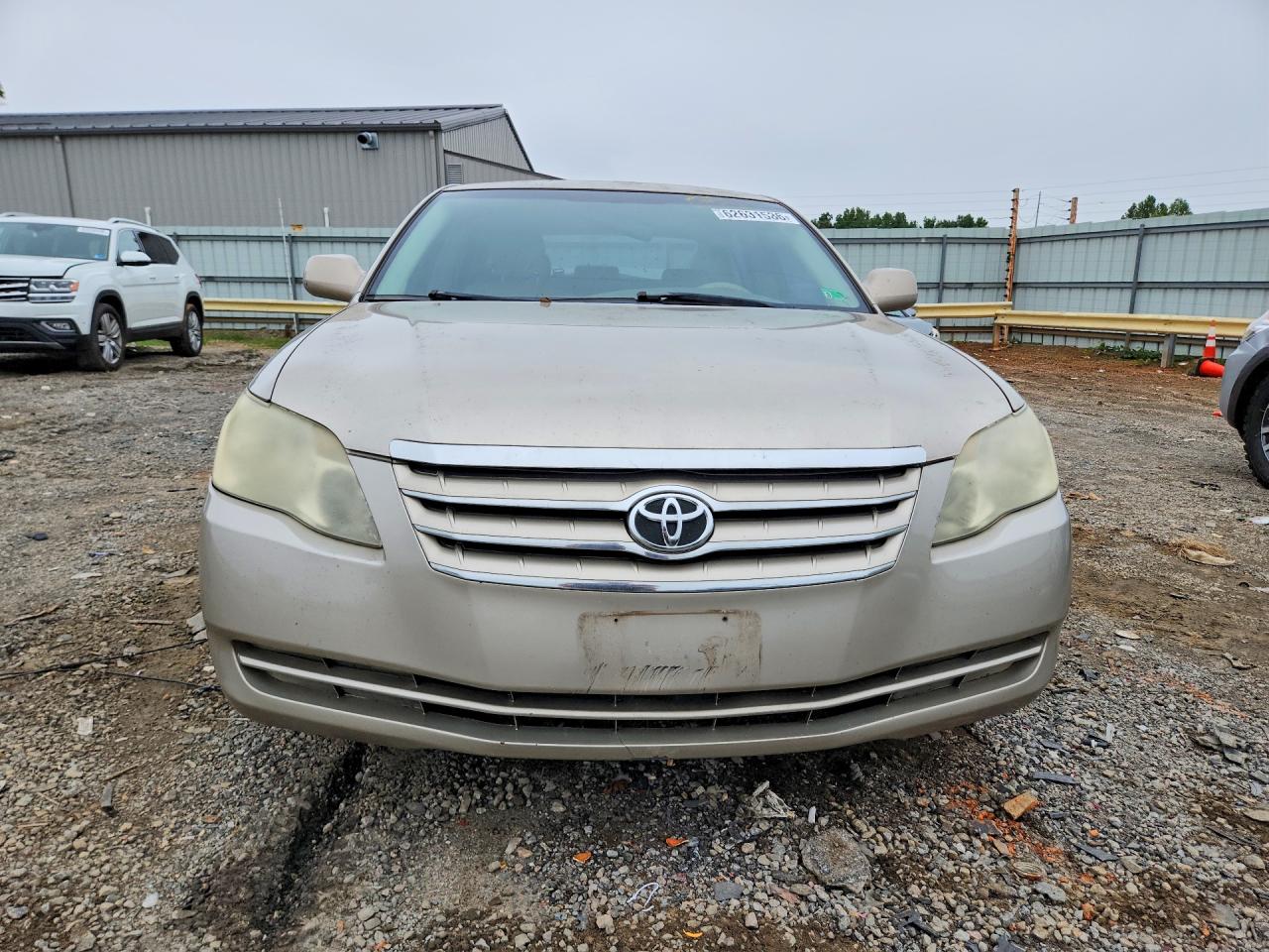 2006 Toyota Avalon Xl Gold vin: 4T1BK36B86U133728