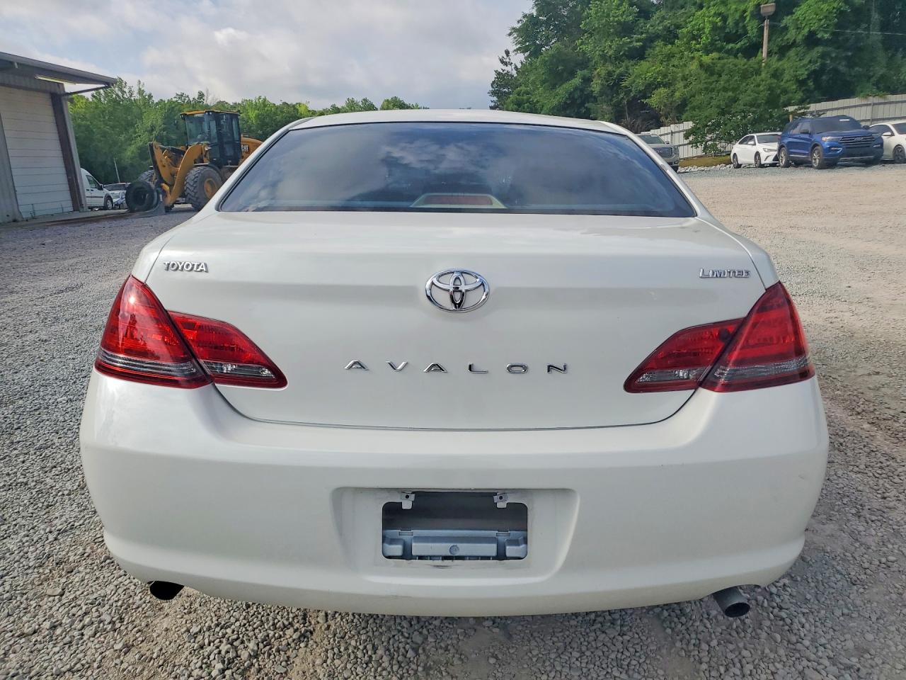 2008 Toyota Avalon Limited White vin: 4T1BK36B88U307400