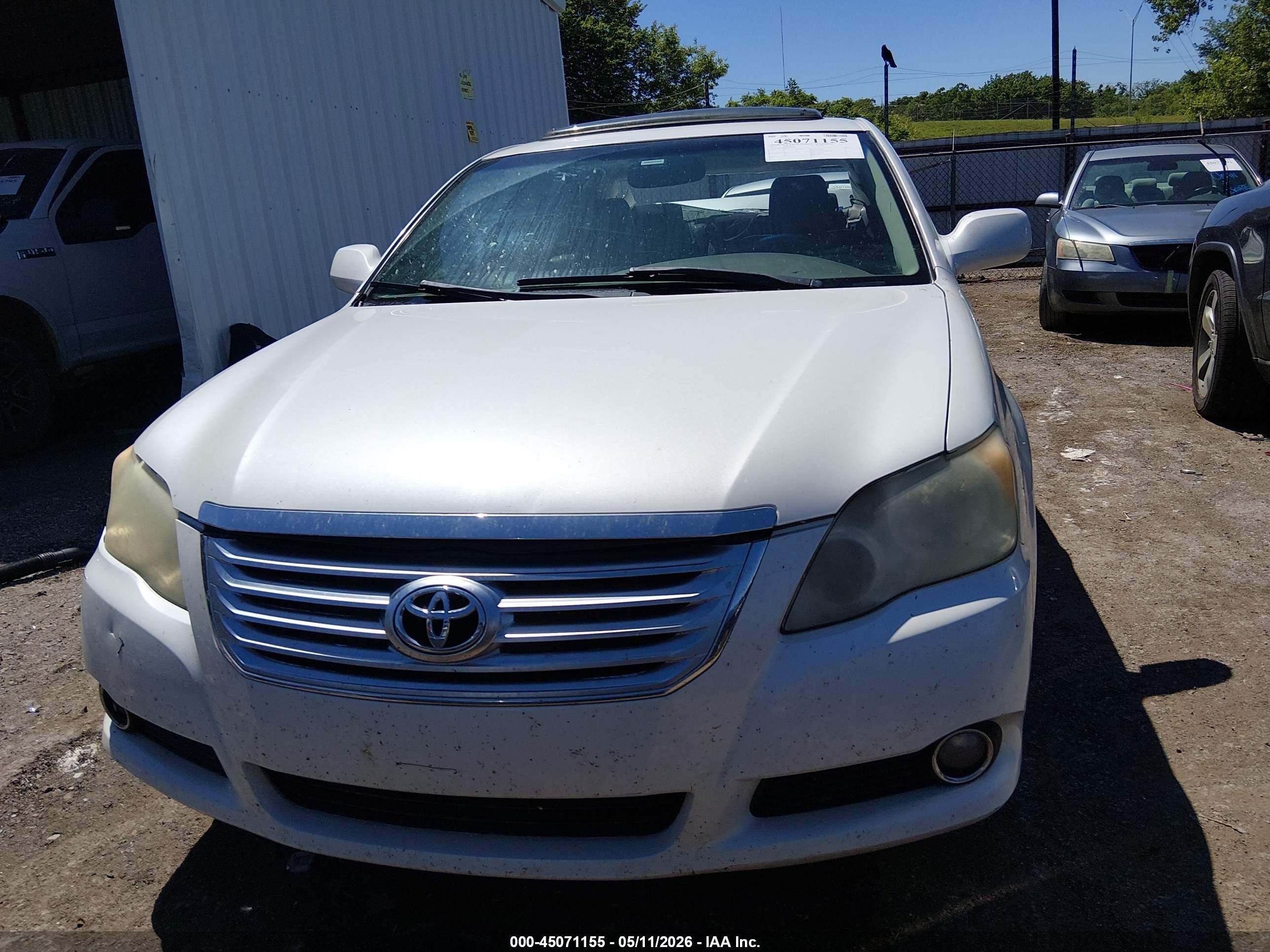 2009 Toyota Avalon Xls White vin: 4T1BK36B89U348658