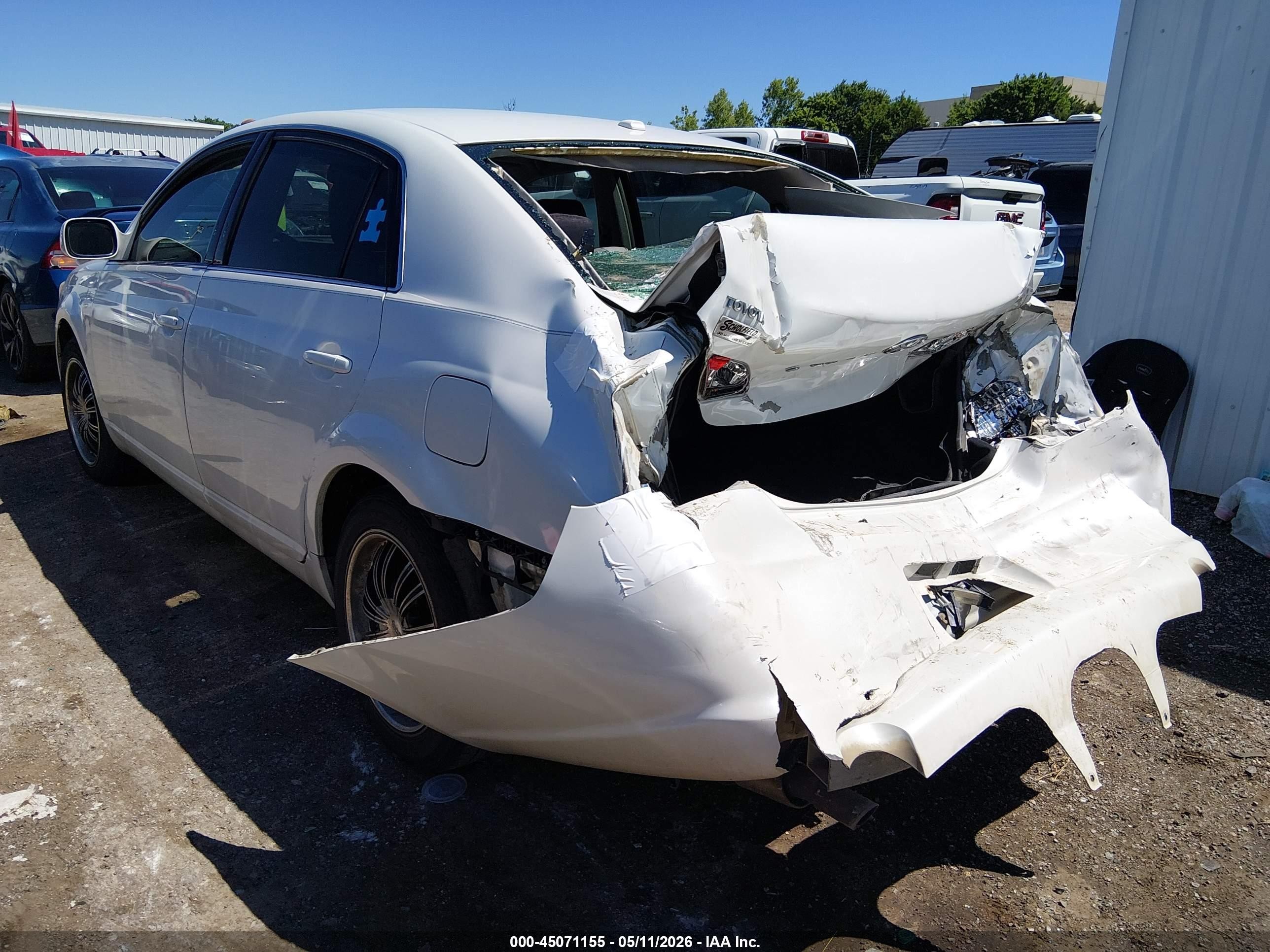 2009 Toyota Avalon Xls White vin: 4T1BK36B89U348658