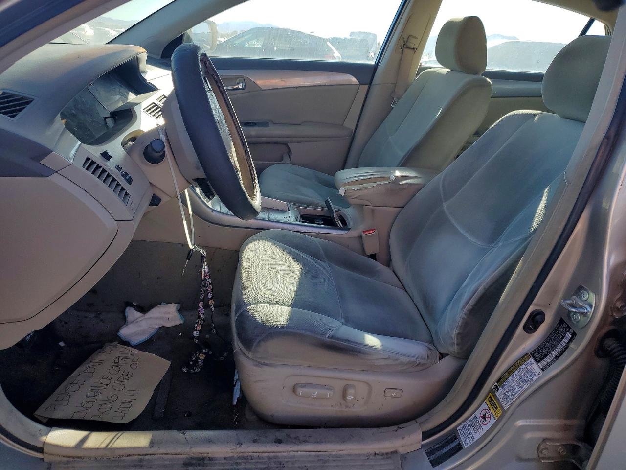 2005 Toyota Avalon Xl Gold vin: 4T1BK36B95U017906