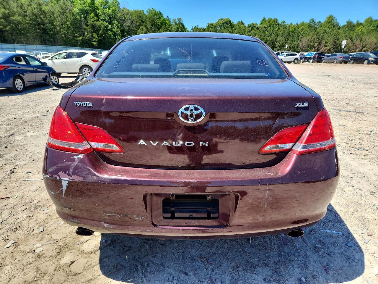 2005 Toyota Avalon Xls Burgundy vin: 4T1BK36B95U030350