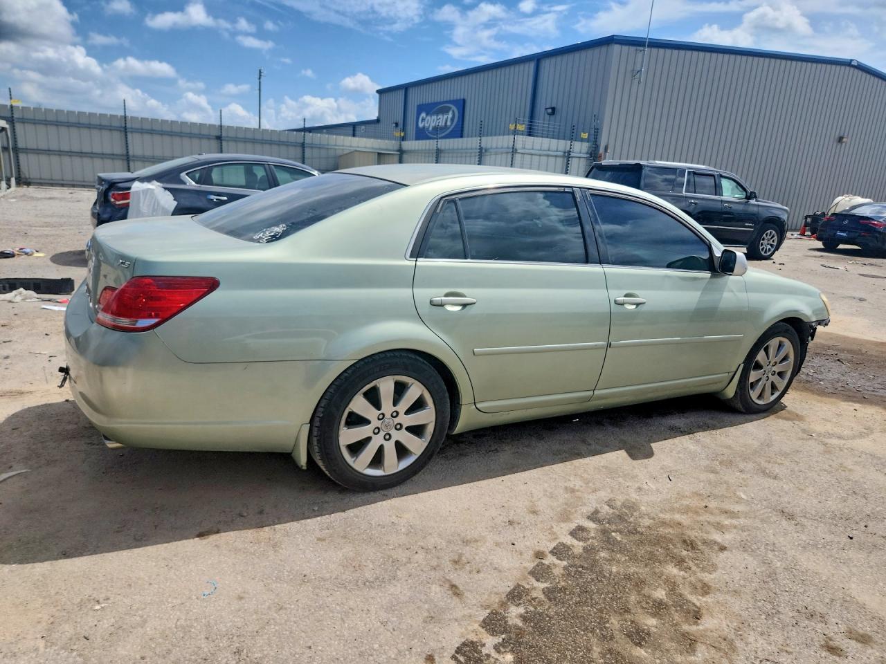2005 Toyota Avalon Xls Green vin: 4T1BK36B95U038643