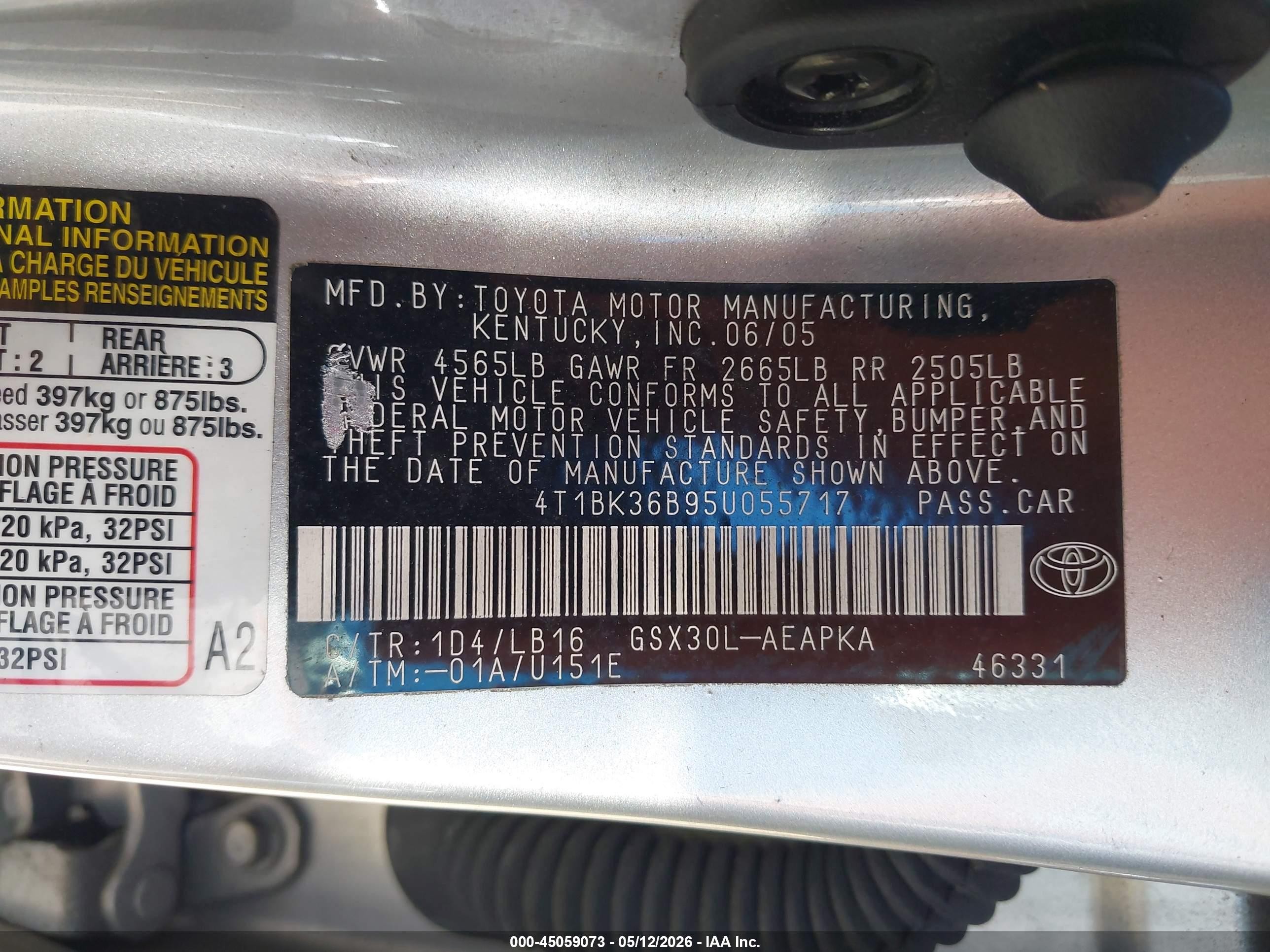 2005 Toyota Avalon Limited Серебряный vin: 4T1BK36B95U055717