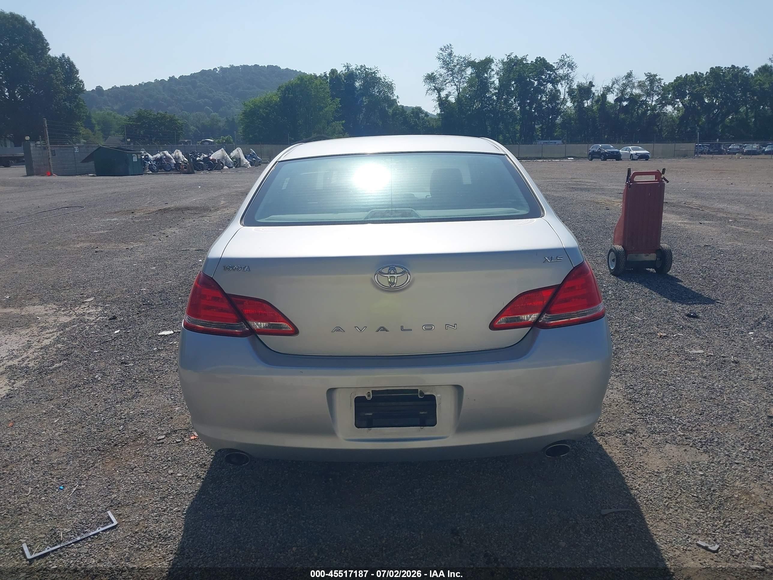 2006 Toyota Avalon Xls Silver vin: 4T1BK36B96U111012