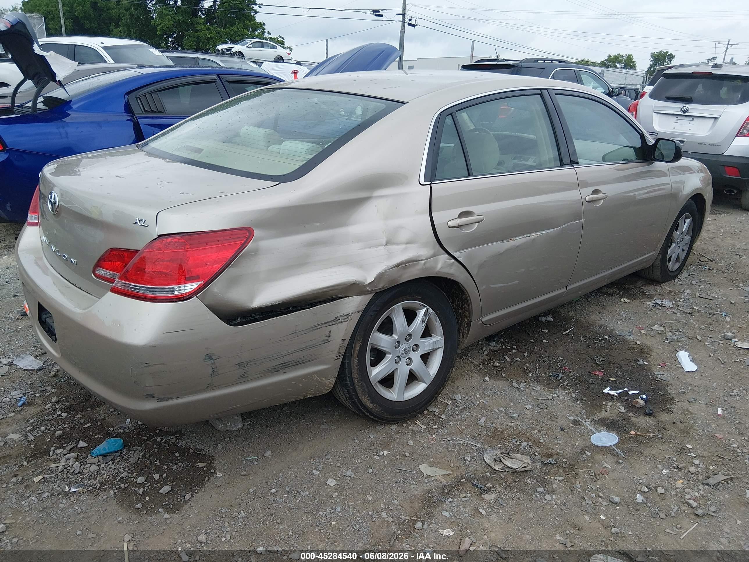2007 Toyota Avalon Xl Gold vin: 4T1BK36B97U172751