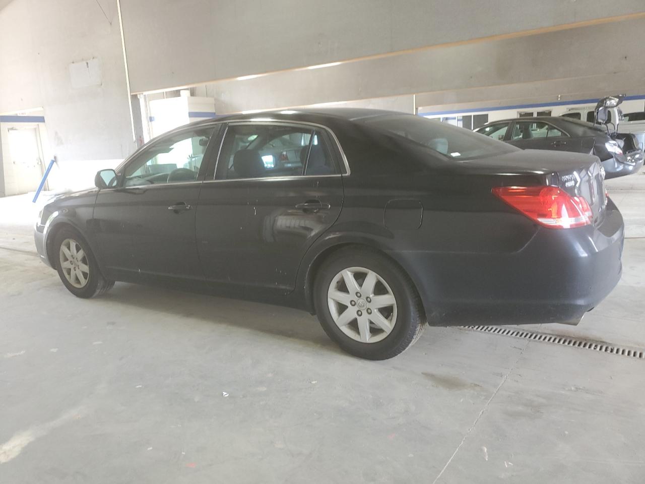 2007 Toyota Avalon Xl Черный vin: 4T1BK36B97U207272
