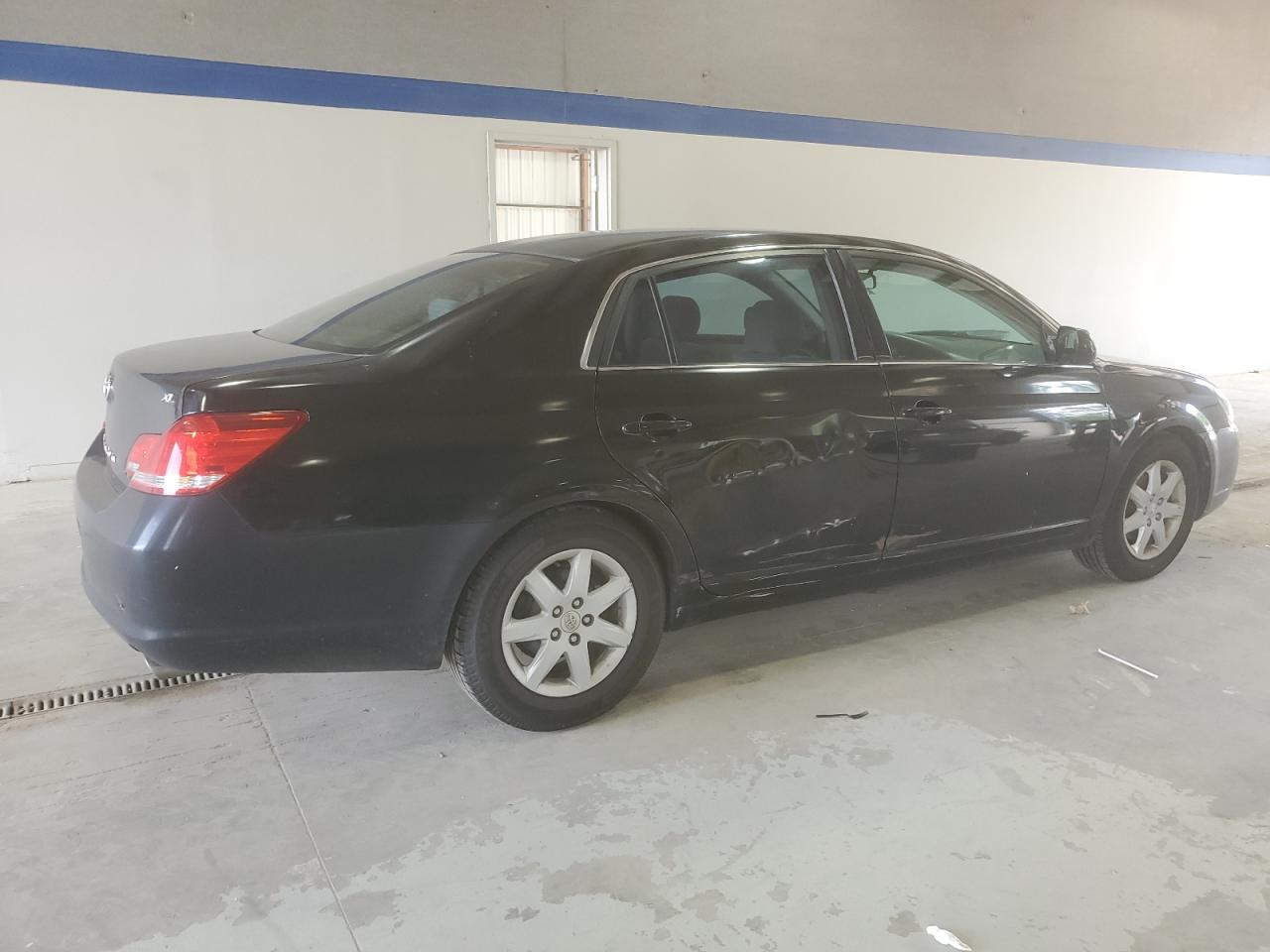 2007 Toyota Avalon Xl Черный vin: 4T1BK36B97U207272