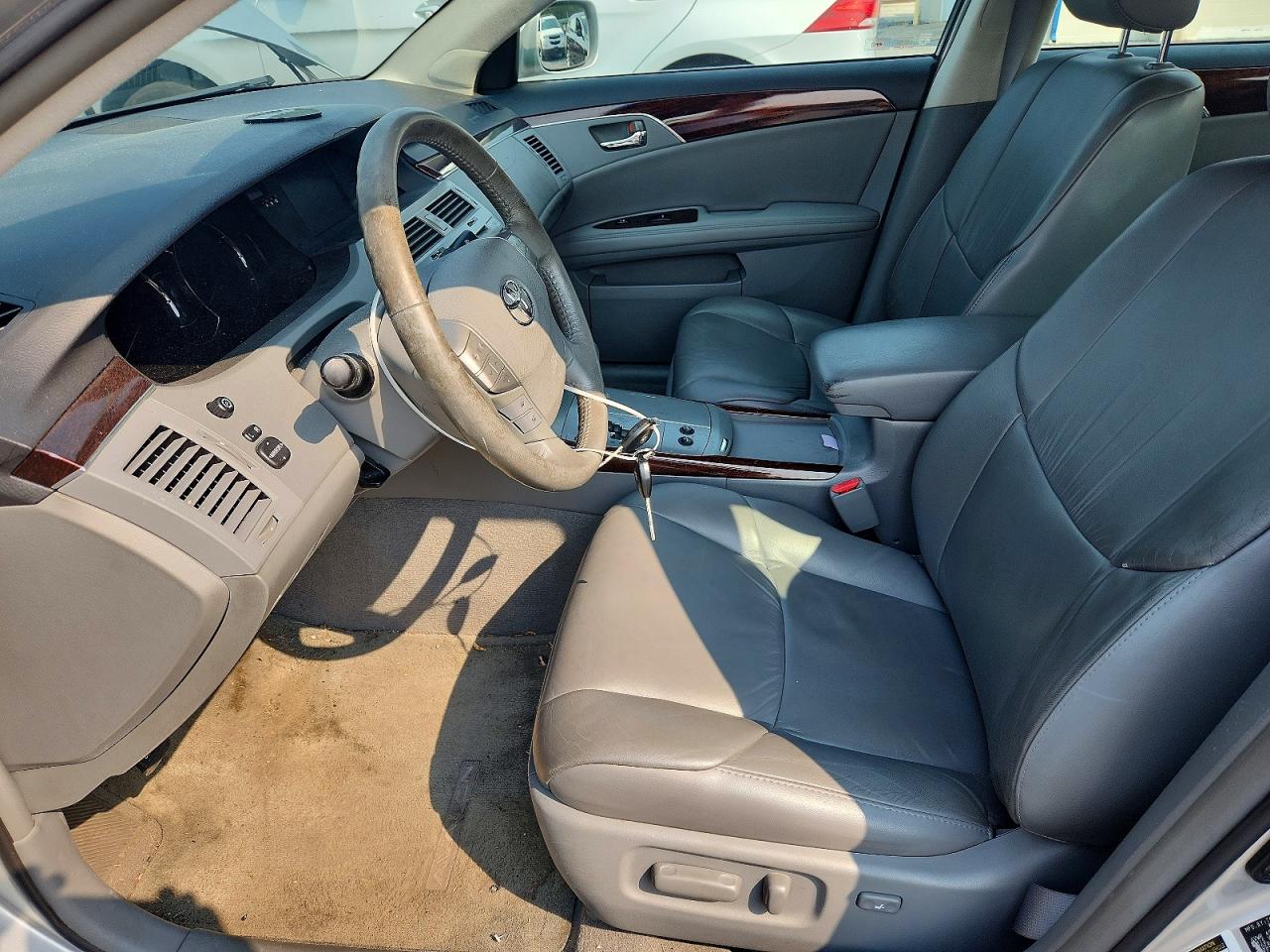 2008 Toyota Avalon Xls 4d Sedan Silver vin: 4T1BK36B98U259485