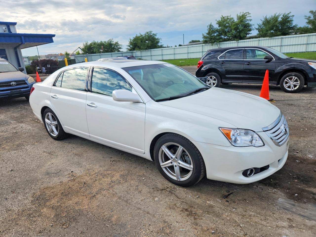 2008 Toyota Avalon Limited Белый vin: 4T1BK36B98U289134