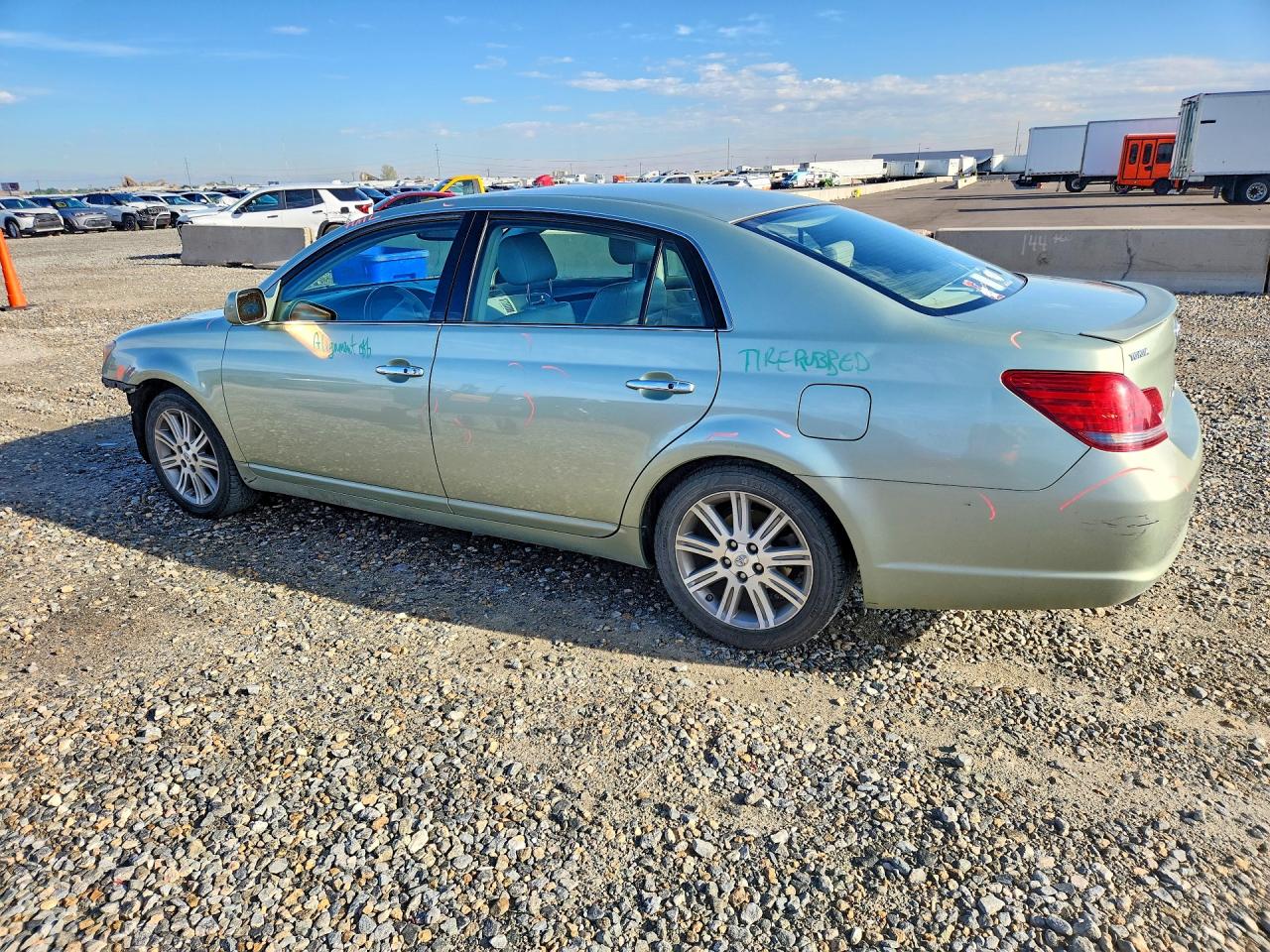 2008 Toyota Avalon Limited Tan vin: 4T1BK36B98U308555
