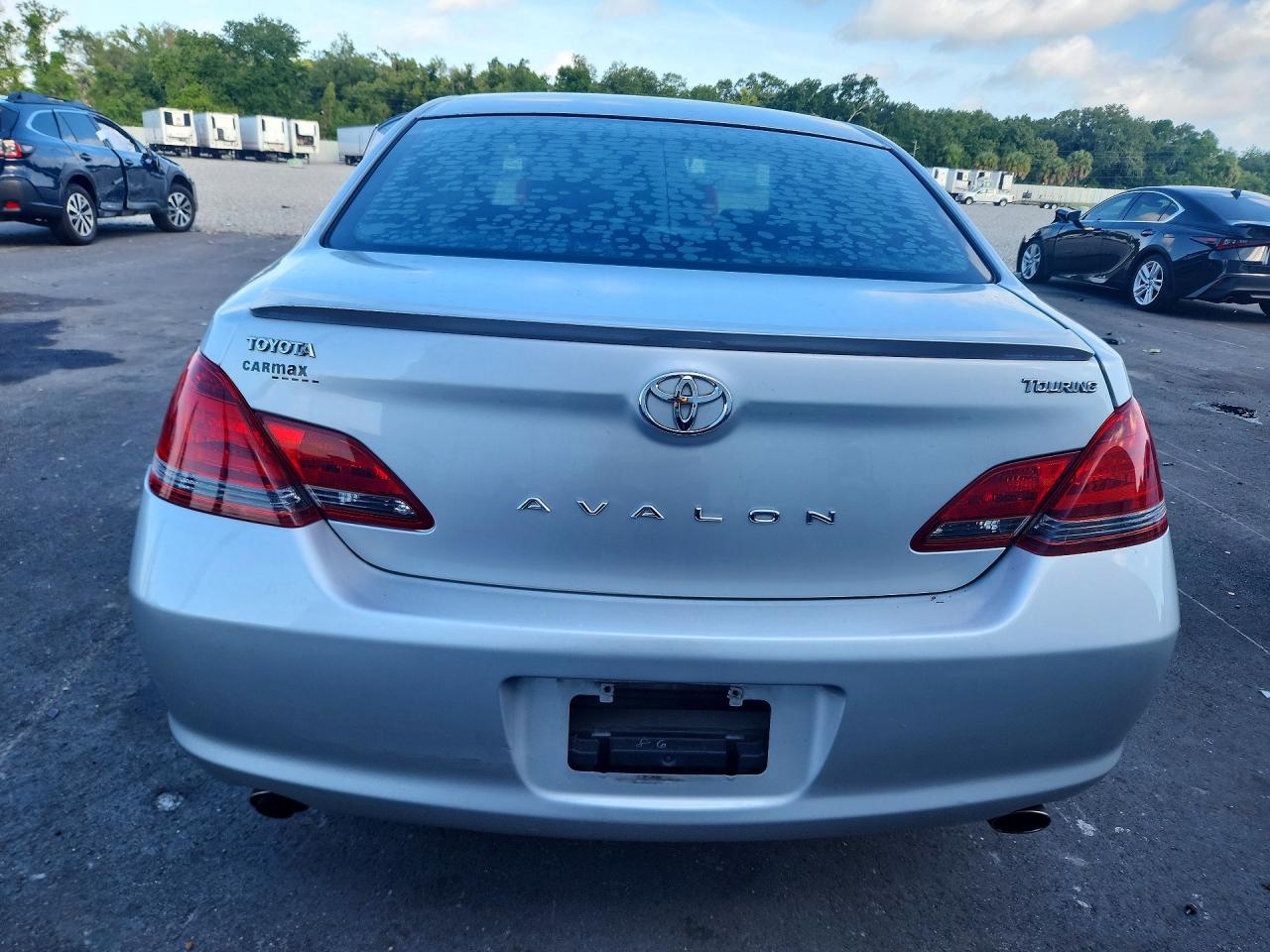 2008 Toyota Avalon Touring Silver vin: 4T1BK36B98U322780