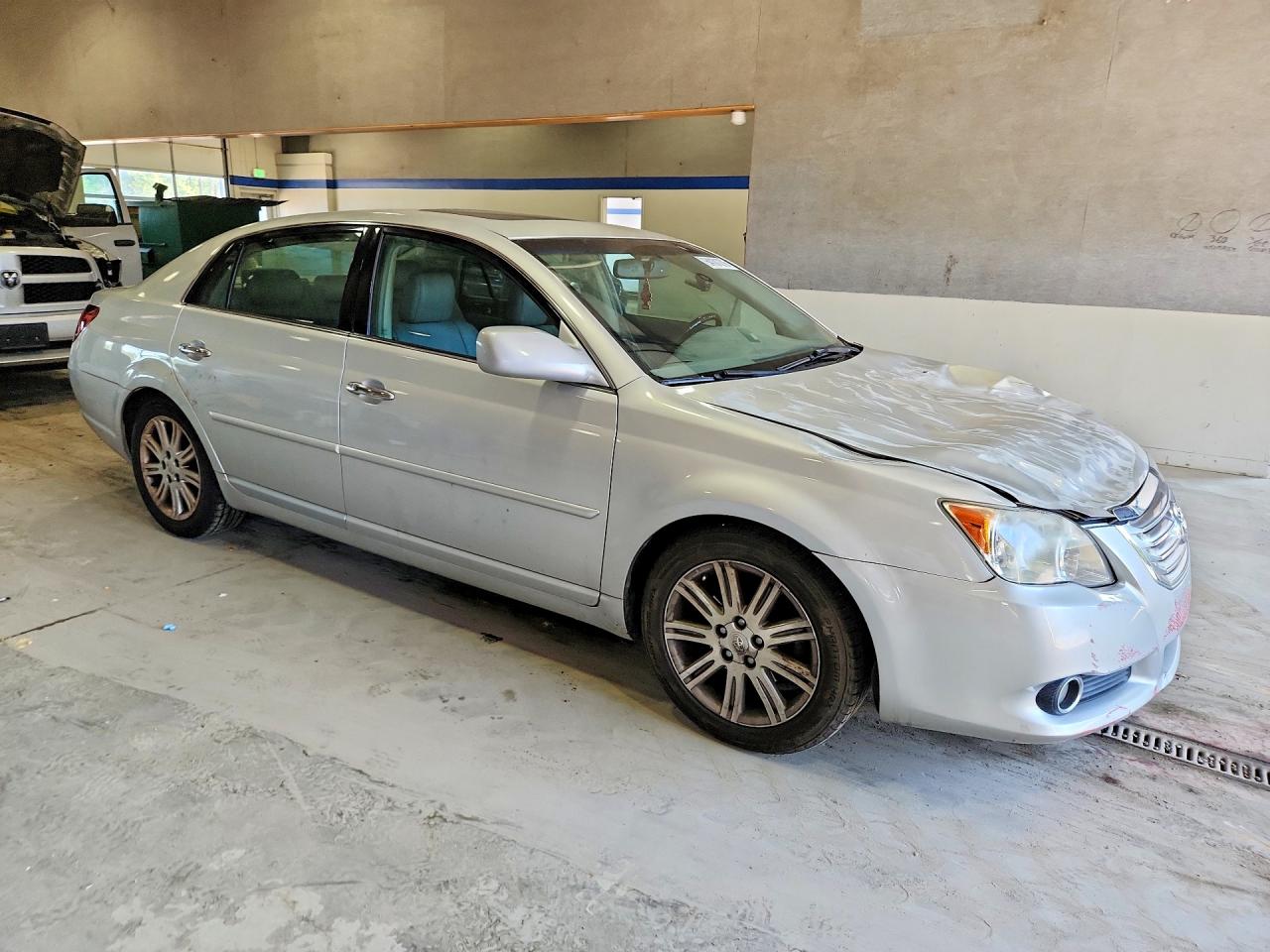 2009 Toyota Avalon Limited Silver vin: 4T1BK36B99U328712