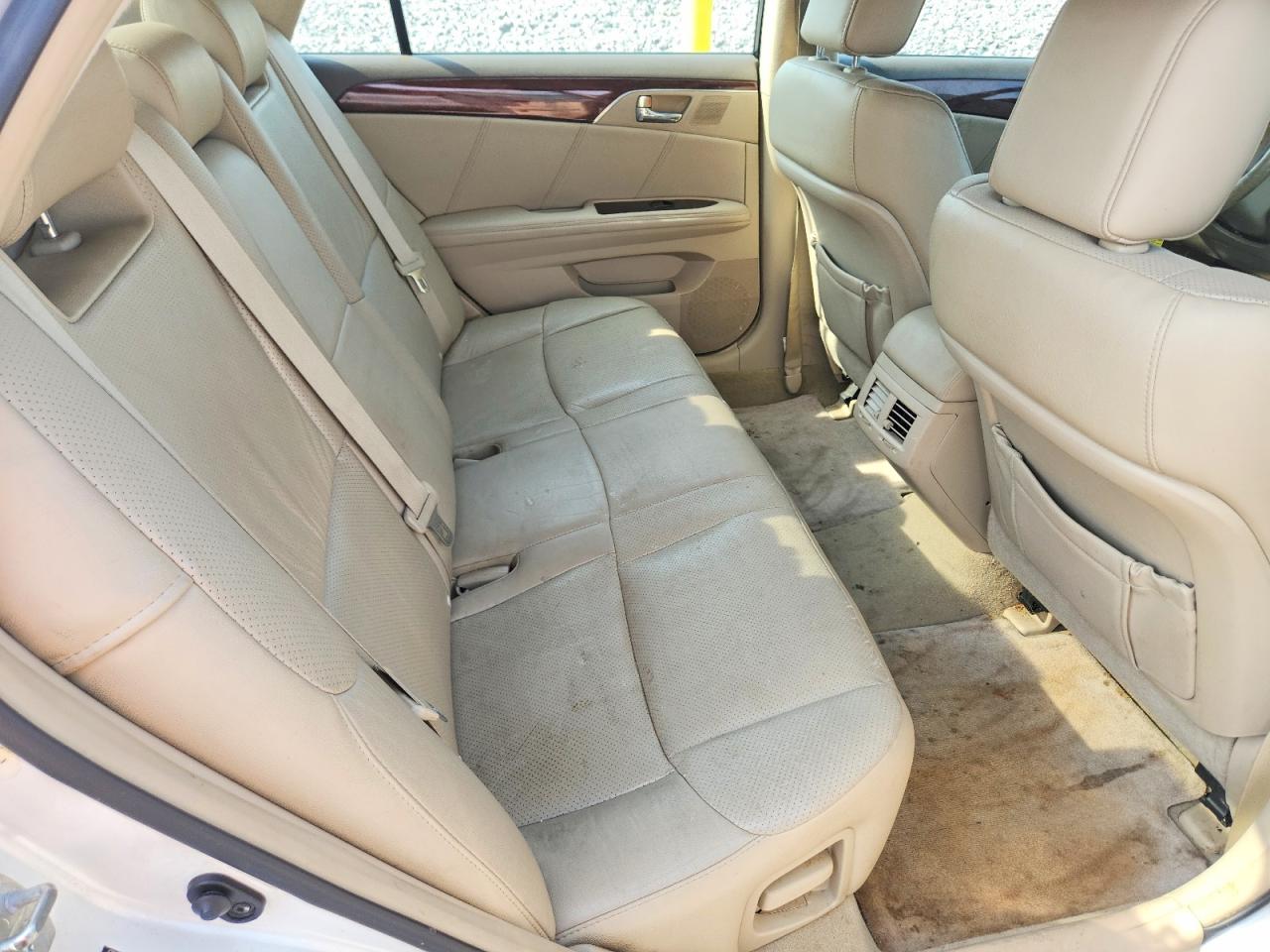 2009 Toyota Avalon Limited White vin: 4T1BK36B99U350869