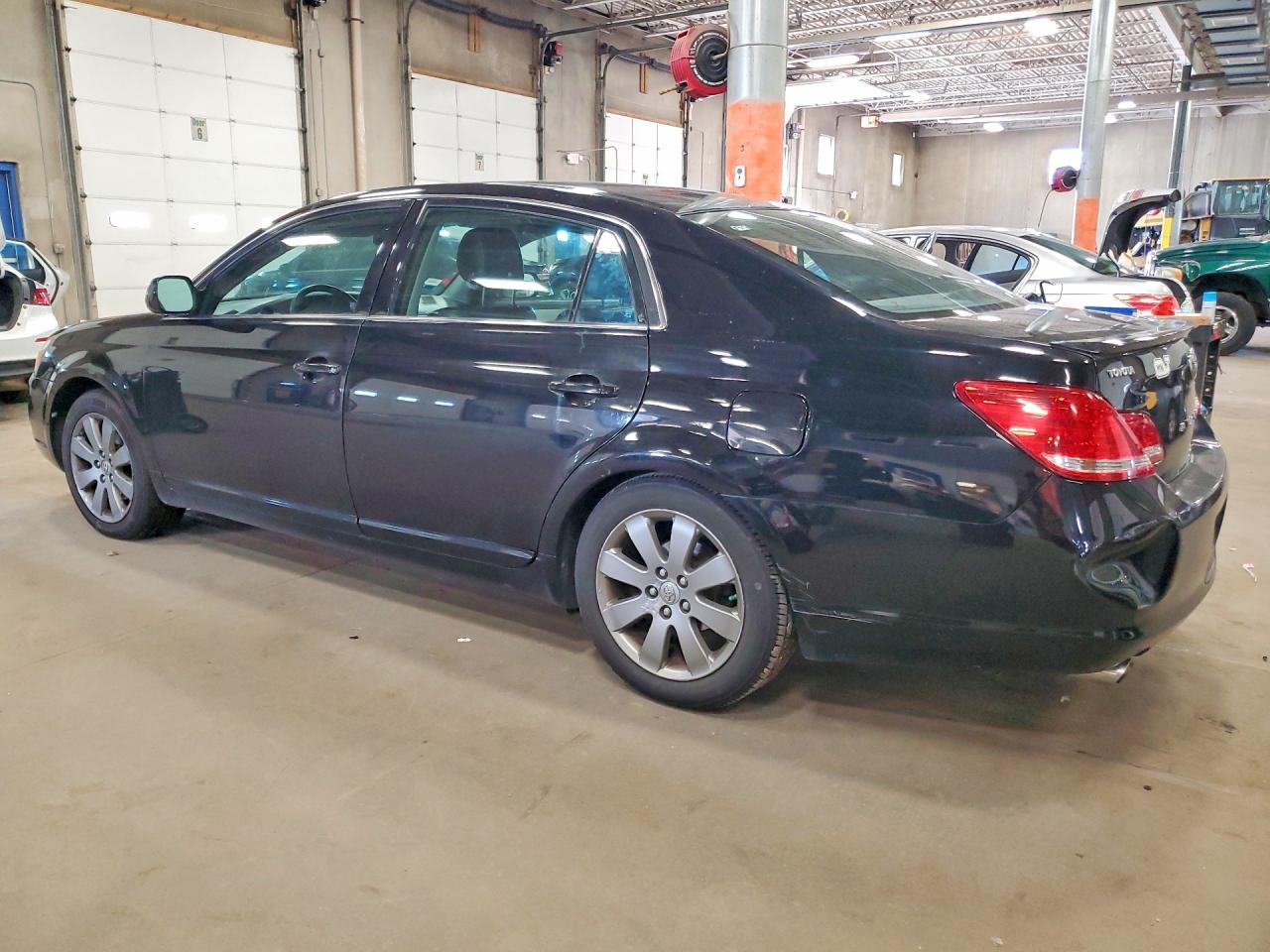 2007 Toyota Avalon Touring Black vin: 4T1BK36BX7U217003