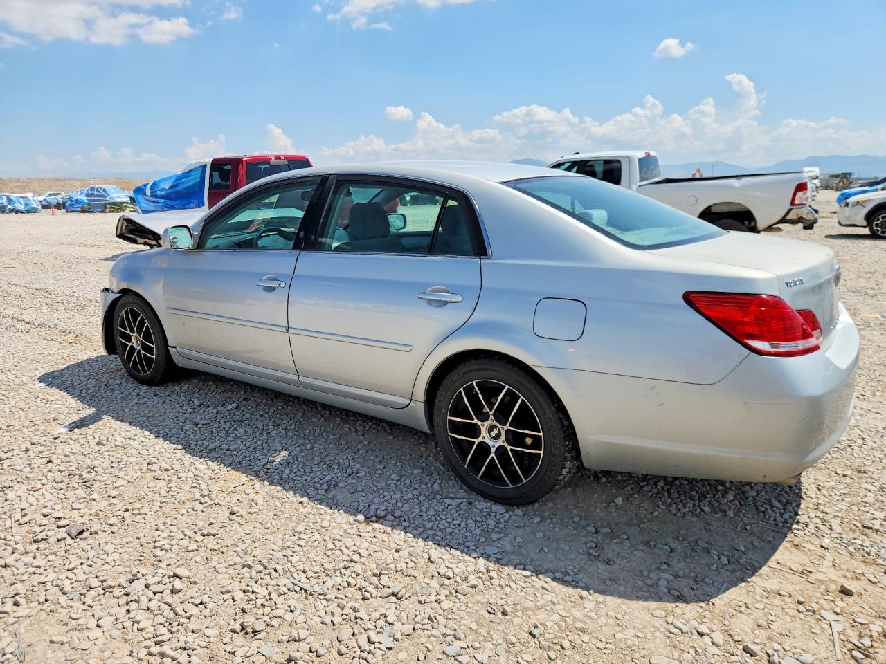 2007 Toyota Avalon Xl Silver vin: 4T1BK36BX7U238613