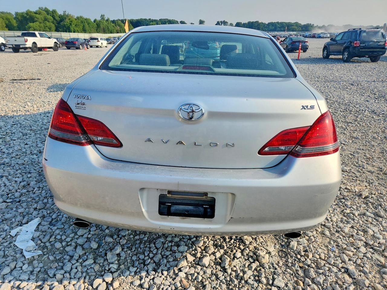 2008 Toyota Avalon Xls Silver vin: 4T1BK36BX8U289241